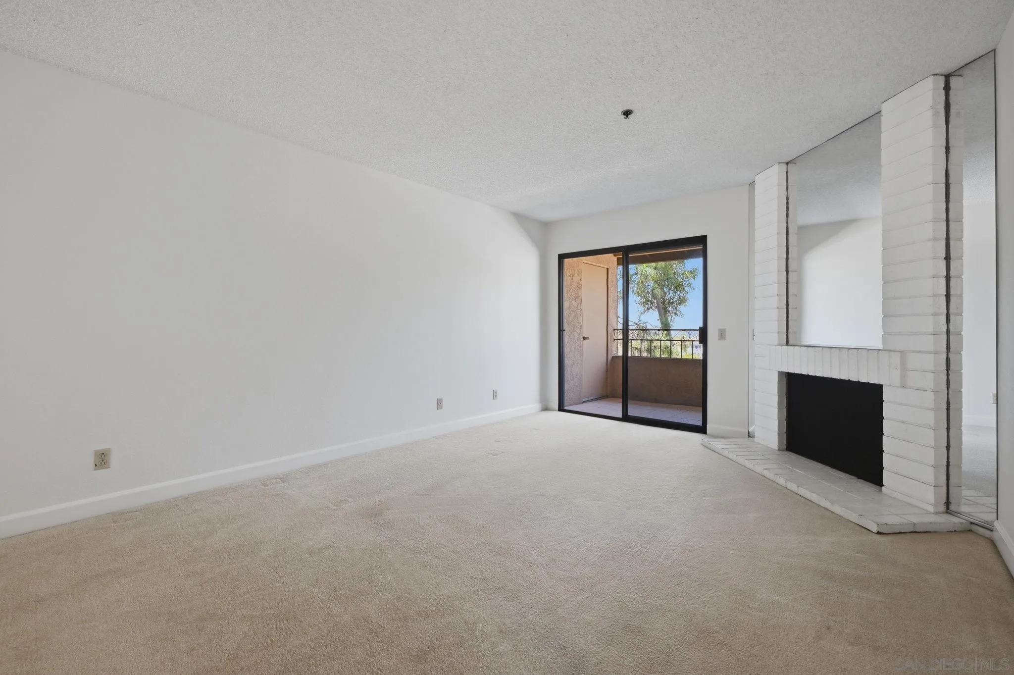 Photo #9: 260014898 Listing: Photo #9