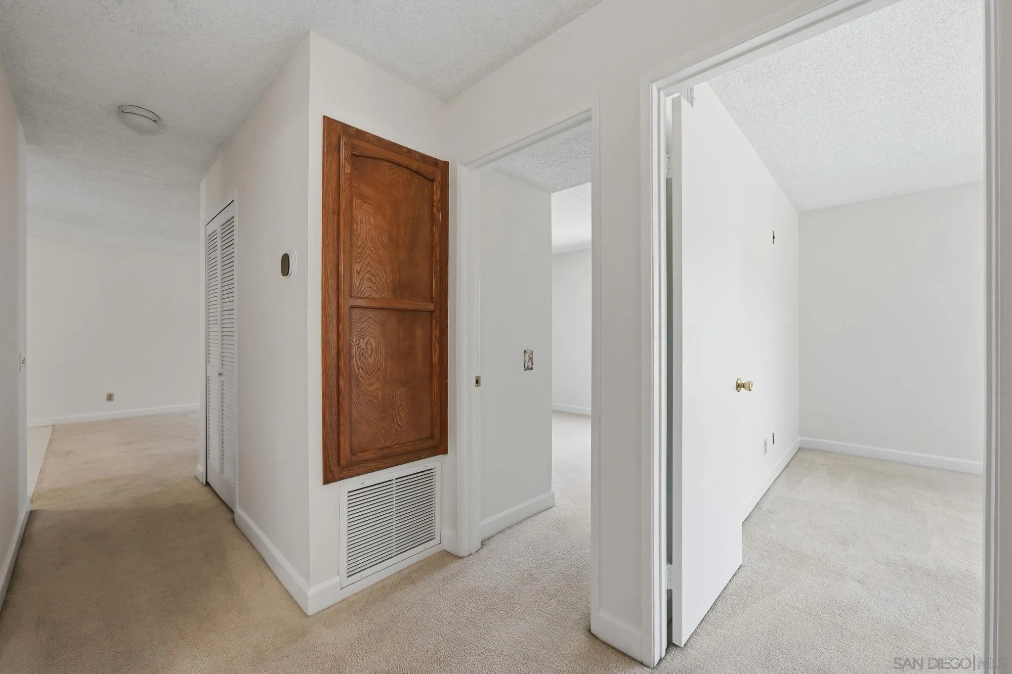 Photo #23: 260014898 Listing: Photo #23