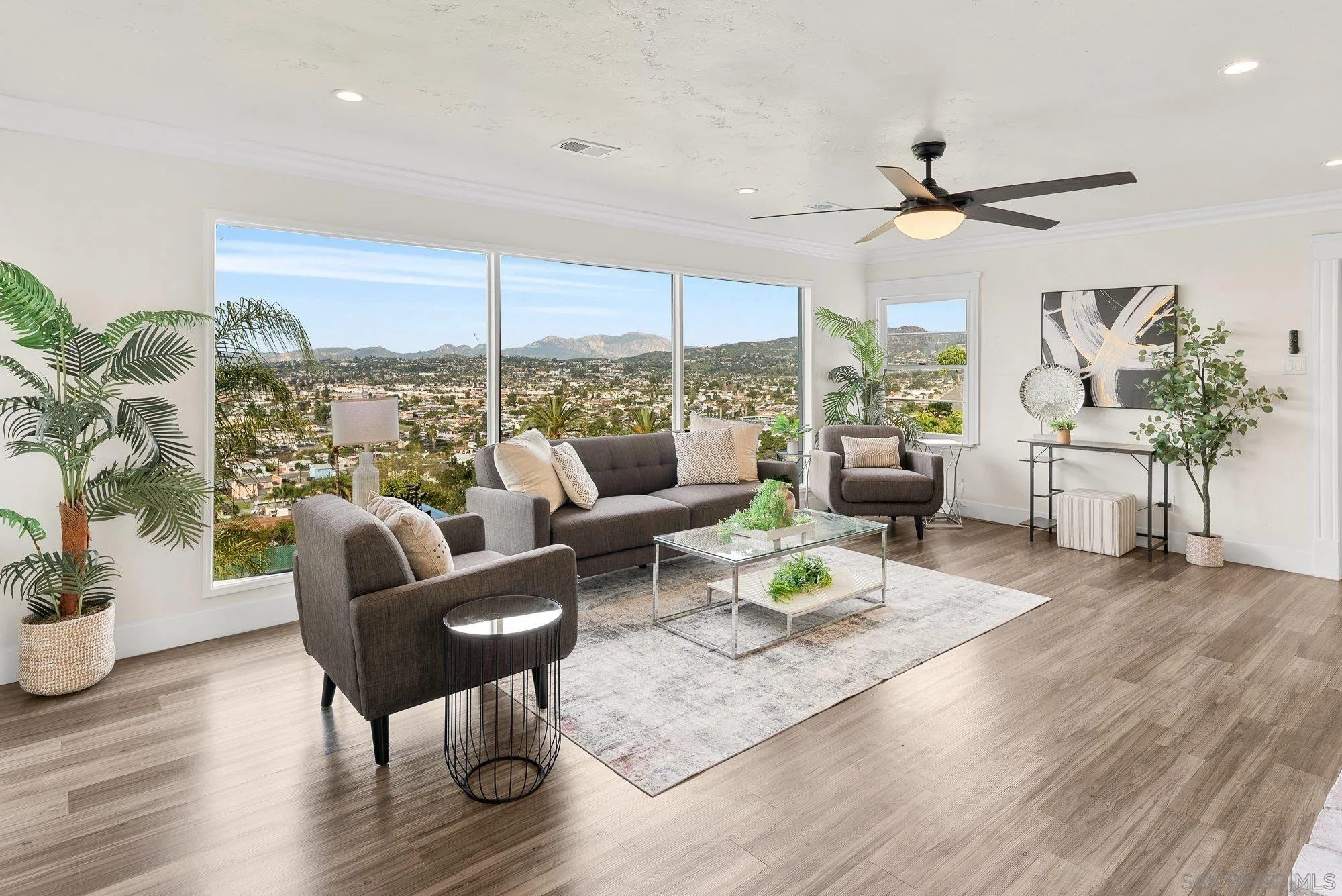 https://cdn.realtyfeed.com/cdn/127/260014899/39eb295818e62b69690307d93263be51.webp