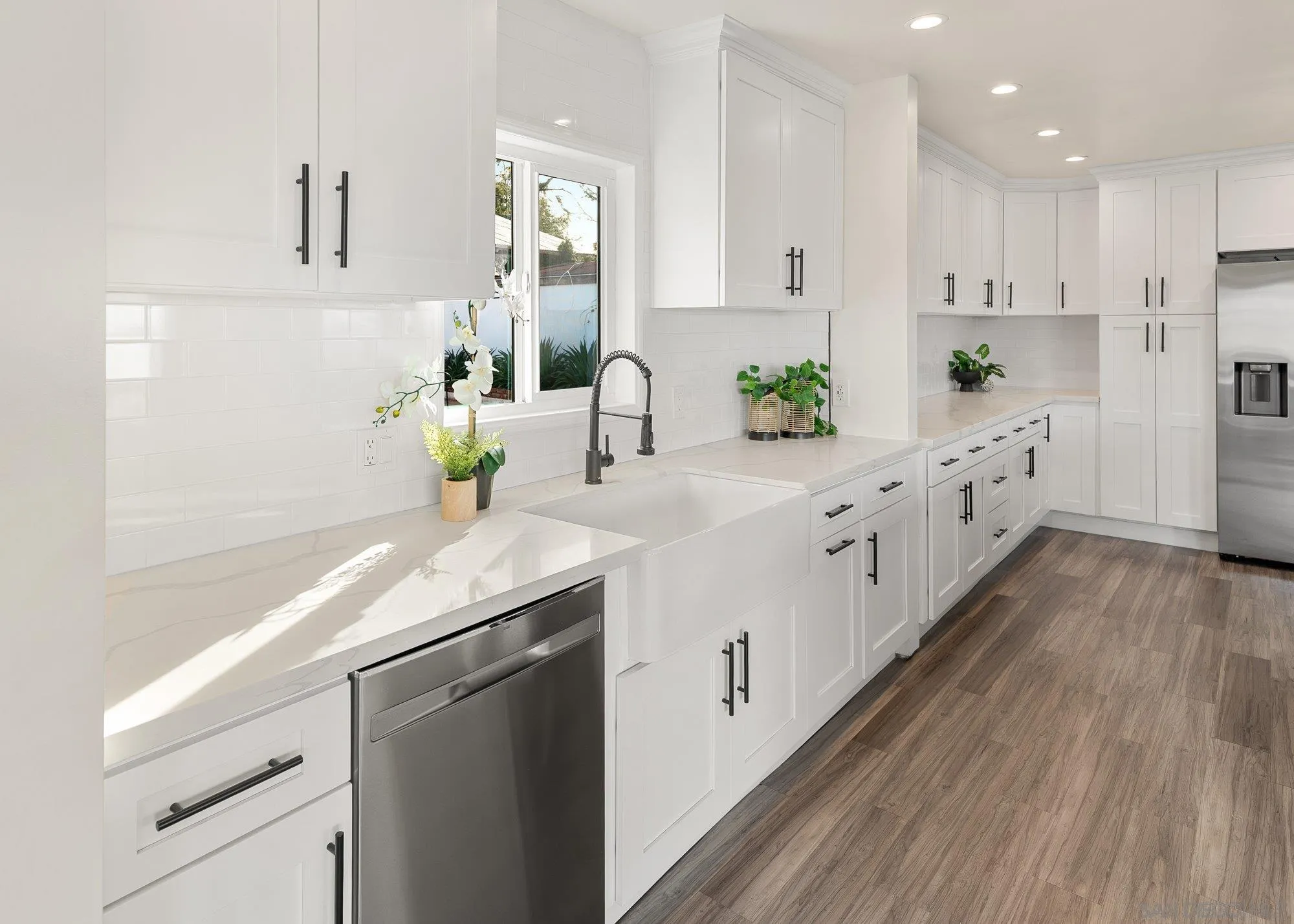 https://cdn.realtyfeed.com/cdn/127/260014899/3e8fd8f66e1e2ac48f3c6f027f2919cc.webp