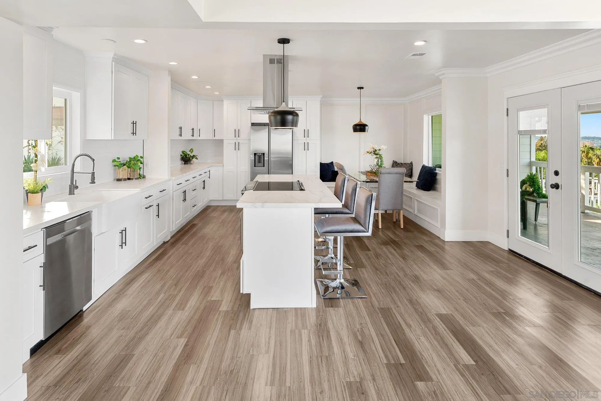 https://cdn.realtyfeed.com/cdn/127/260014899/4e54918d797e19ffef36e96605214cc4.webp