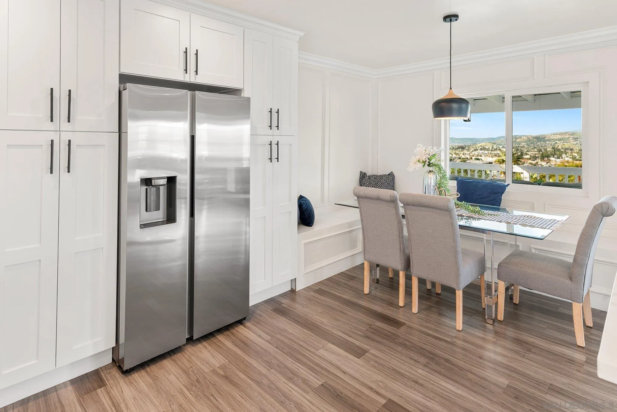 https://cdn.realtyfeed.com/cdn/127/260014899/a32e73bc9b9d7a94a17250dba5fa7c6b.webp