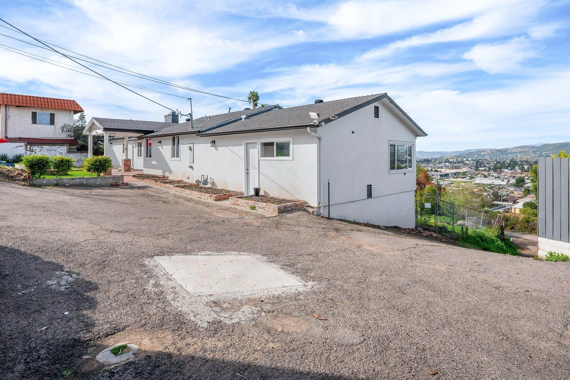 https://cdn.realtyfeed.com/cdn/127/260014899/b23839fad158bfdb11321fd6d1de2ea1.webp