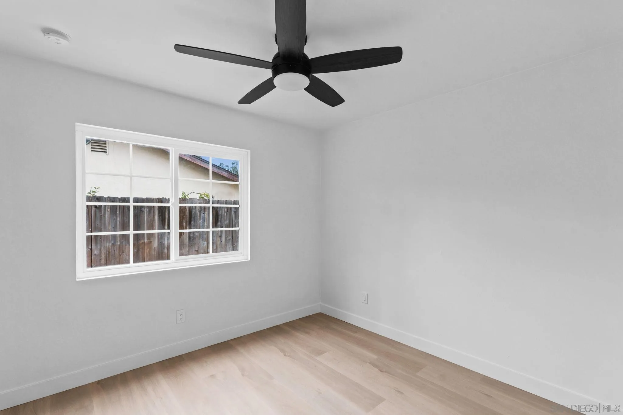 https://cdn.realtyfeed.com/cdn/127/260014903/a60a440a06604c23c68e744fd19bdd9f.webp