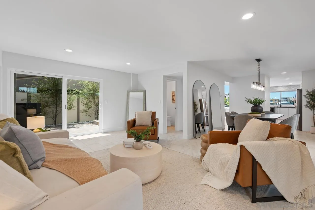 https://cdn.realtyfeed.com/cdn/127/260014905/26af00c34ec9359c8e708be01b0b7a32.webp
