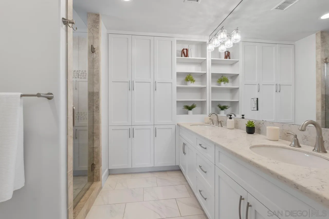 https://cdn.realtyfeed.com/cdn/127/260014905/3cc0a20110e1a5d2858a5236e39e5fbb.webp