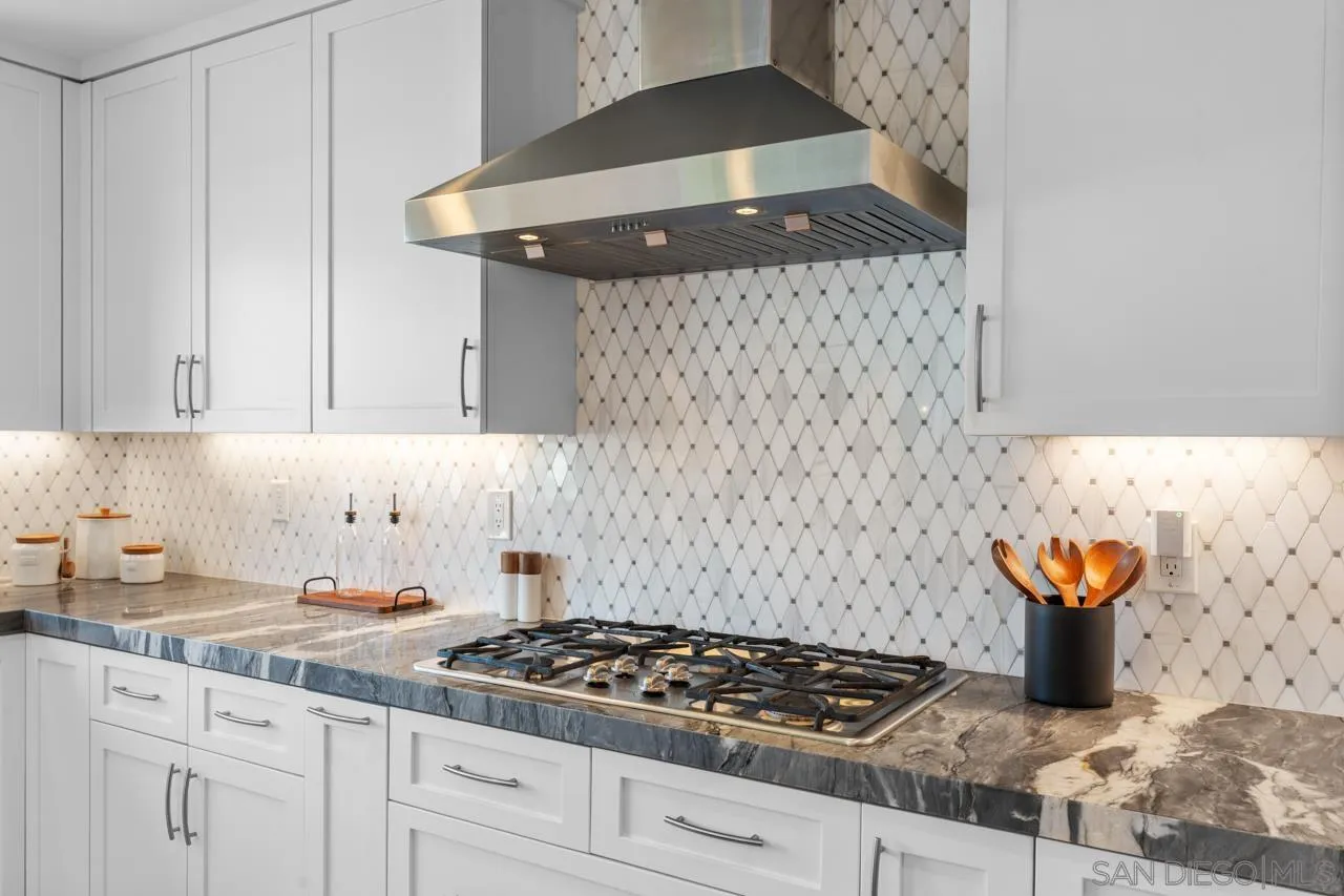 https://cdn.realtyfeed.com/cdn/127/260014905/6d0e9034d9dddb6a036278a0d09d3f23.webp