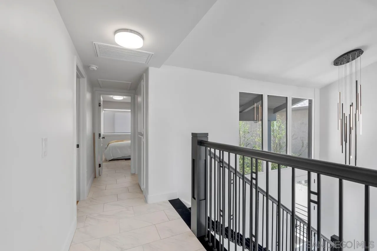 https://cdn.realtyfeed.com/cdn/127/260014905/7a0f57b751f23fa83f6c05dbdb635c6d.webp