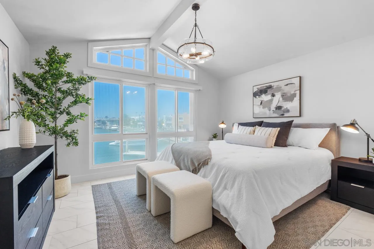 https://cdn.realtyfeed.com/cdn/127/260014905/7b6dc7018bb7b7ab5f8c0c7a57909b93.webp