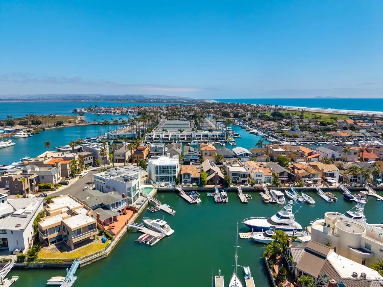 https://cdn.realtyfeed.com/cdn/127/260014905/7d303a77235fe25c603ba62f527b2e1b.webp