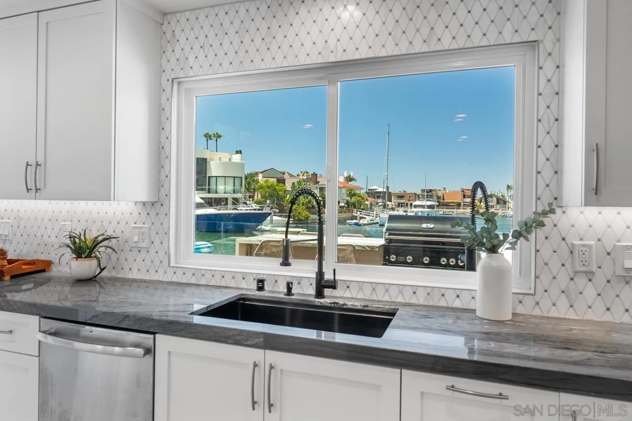 https://cdn.realtyfeed.com/cdn/127/260014905/92bd43d240d644201835b41e57c68b33.webp