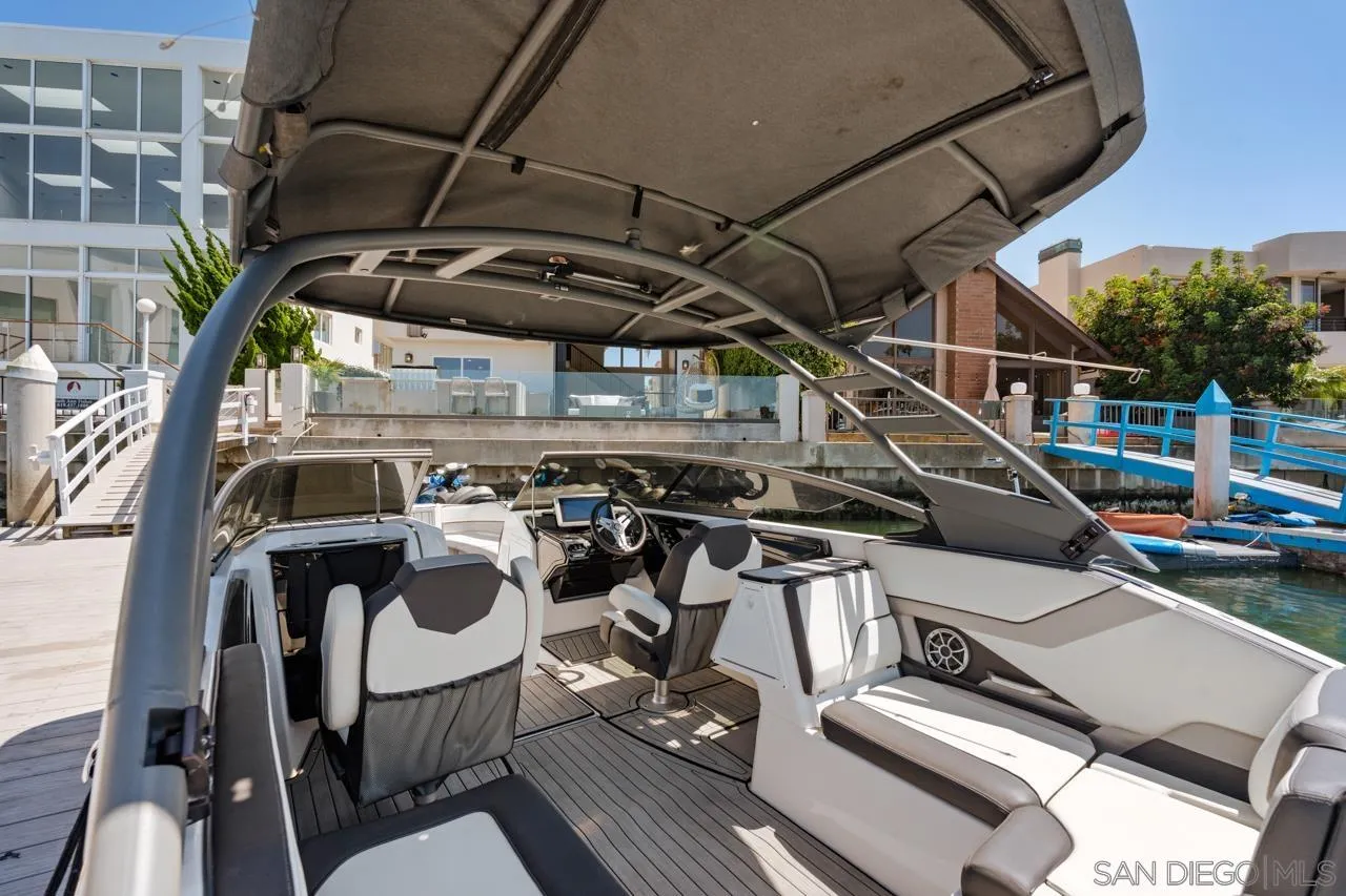 https://cdn.realtyfeed.com/cdn/127/260014905/a19096c96702922e4ab655f85a125a19.webp