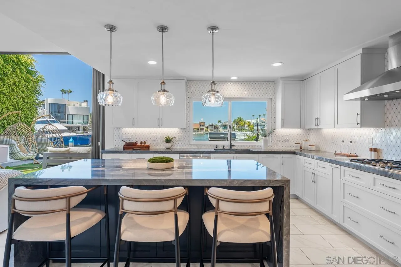https://cdn.realtyfeed.com/cdn/127/260014905/db77228676222b28681d9ab3fde41c1f.webp