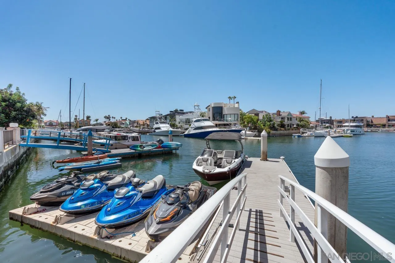 https://cdn.realtyfeed.com/cdn/127/260014905/f95ee0c7a84199ccae1b960cad705c33.webp