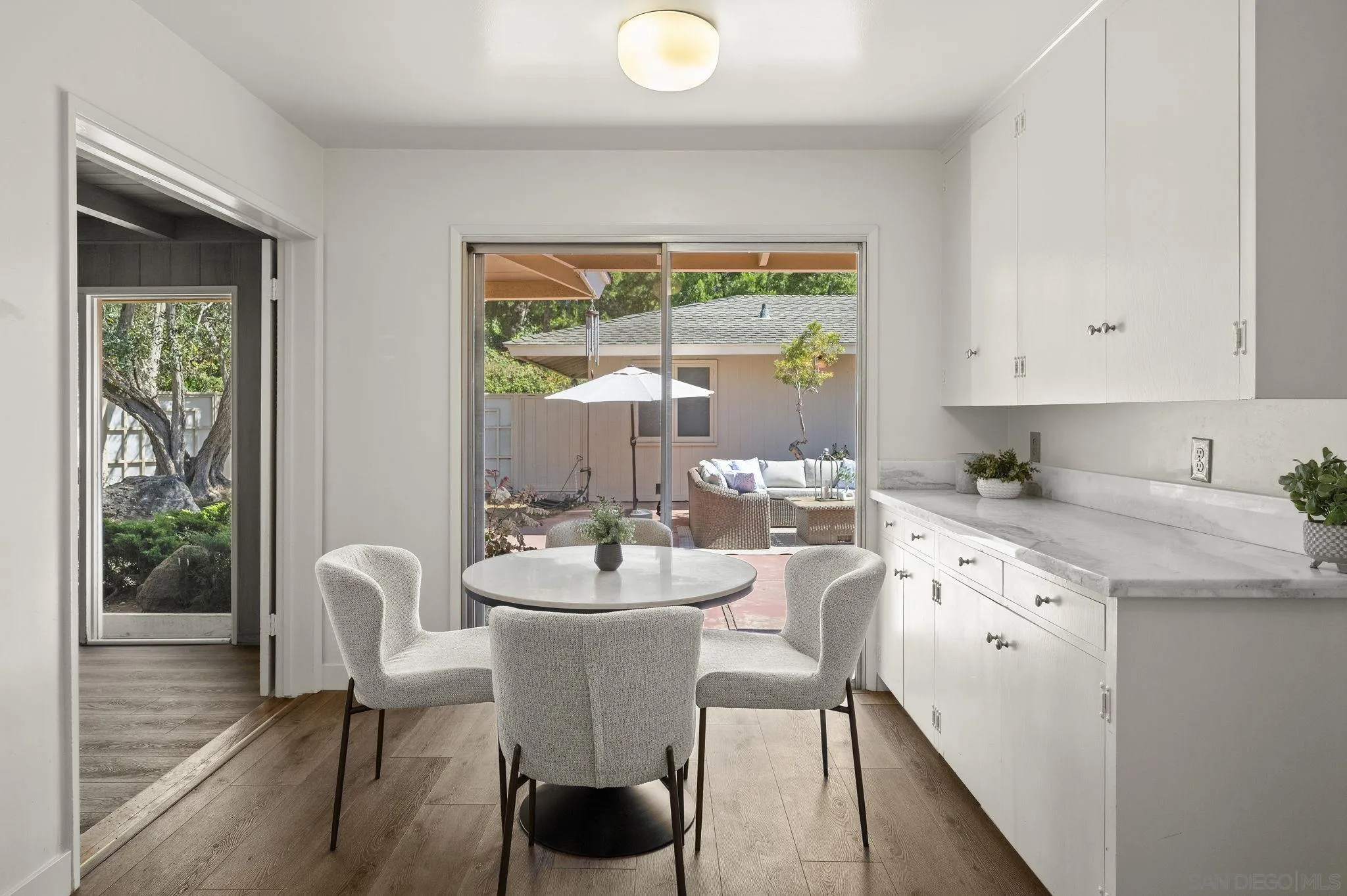 8511 Avenida De Las Ondas, La Jolla, CA 92037, photo 22