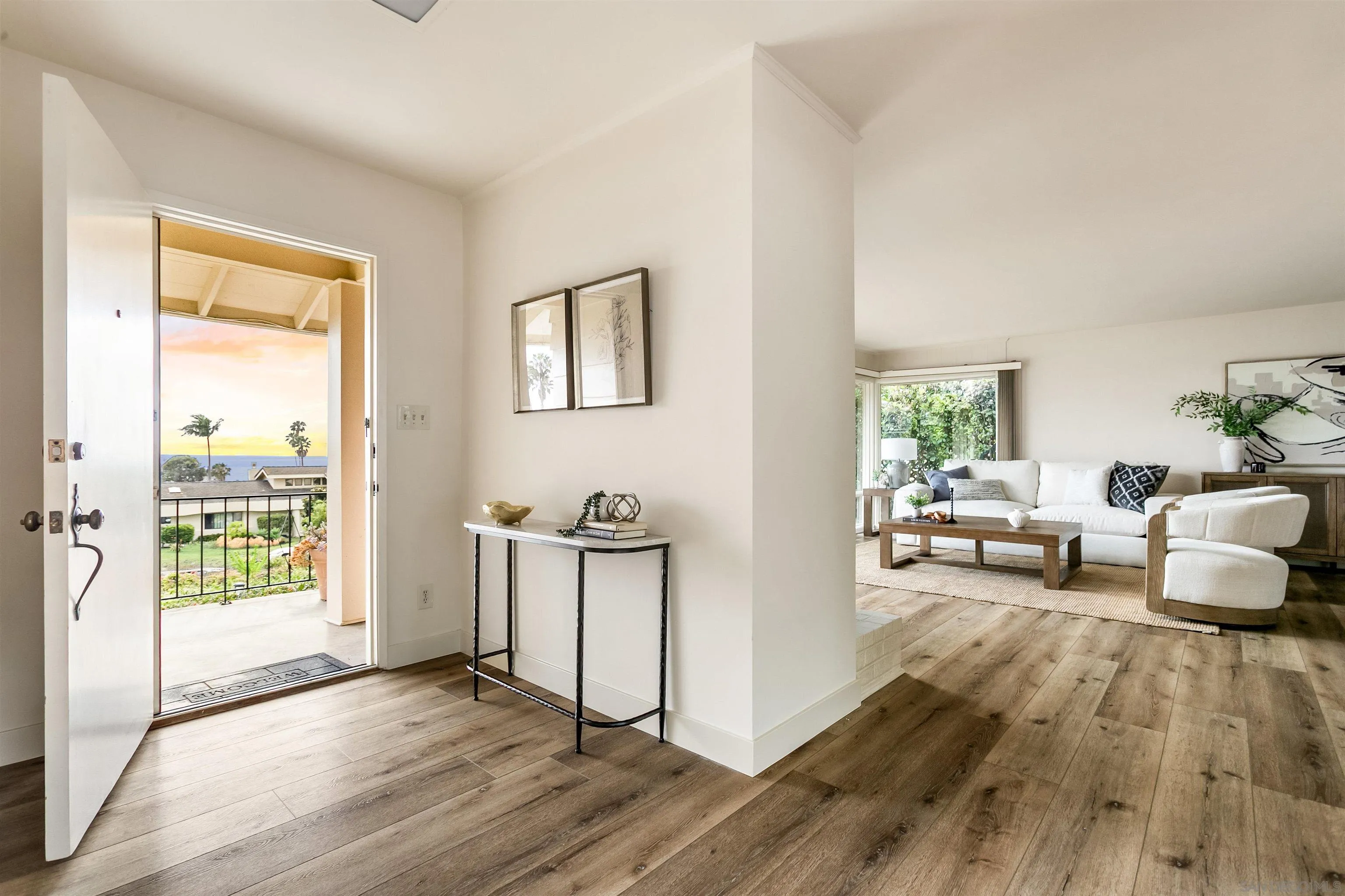 https://cdn.realtyfeed.com/cdn/127/260014906/f899f6388fdefd8346ddbdb21465d458.webp