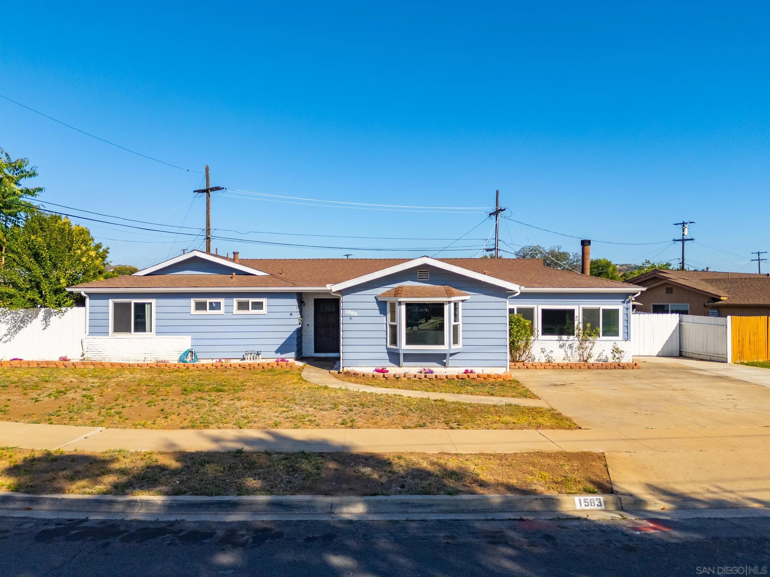 El Cajon, CA 92019