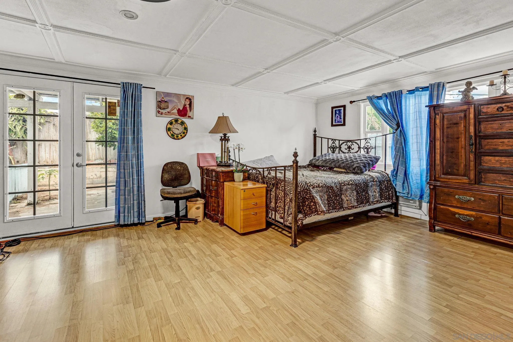 https://cdn.realtyfeed.com/cdn/127/260014924/7ff74dd043f9aacc587c1f3fb90e26d9.webp