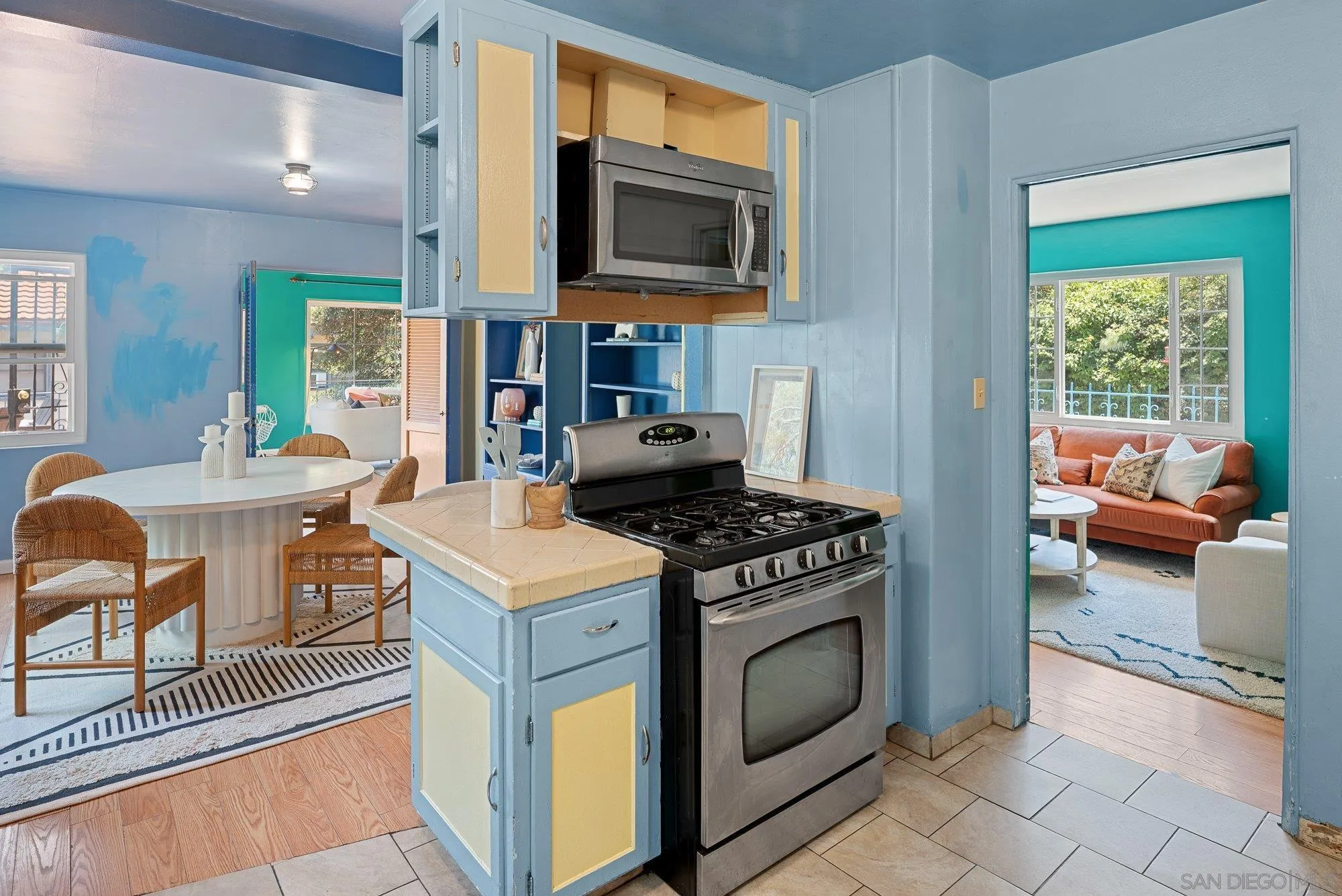 https://cdn.realtyfeed.com/cdn/127/260014929/6341852eabd1a0ea5f7923193d1d6425.webp