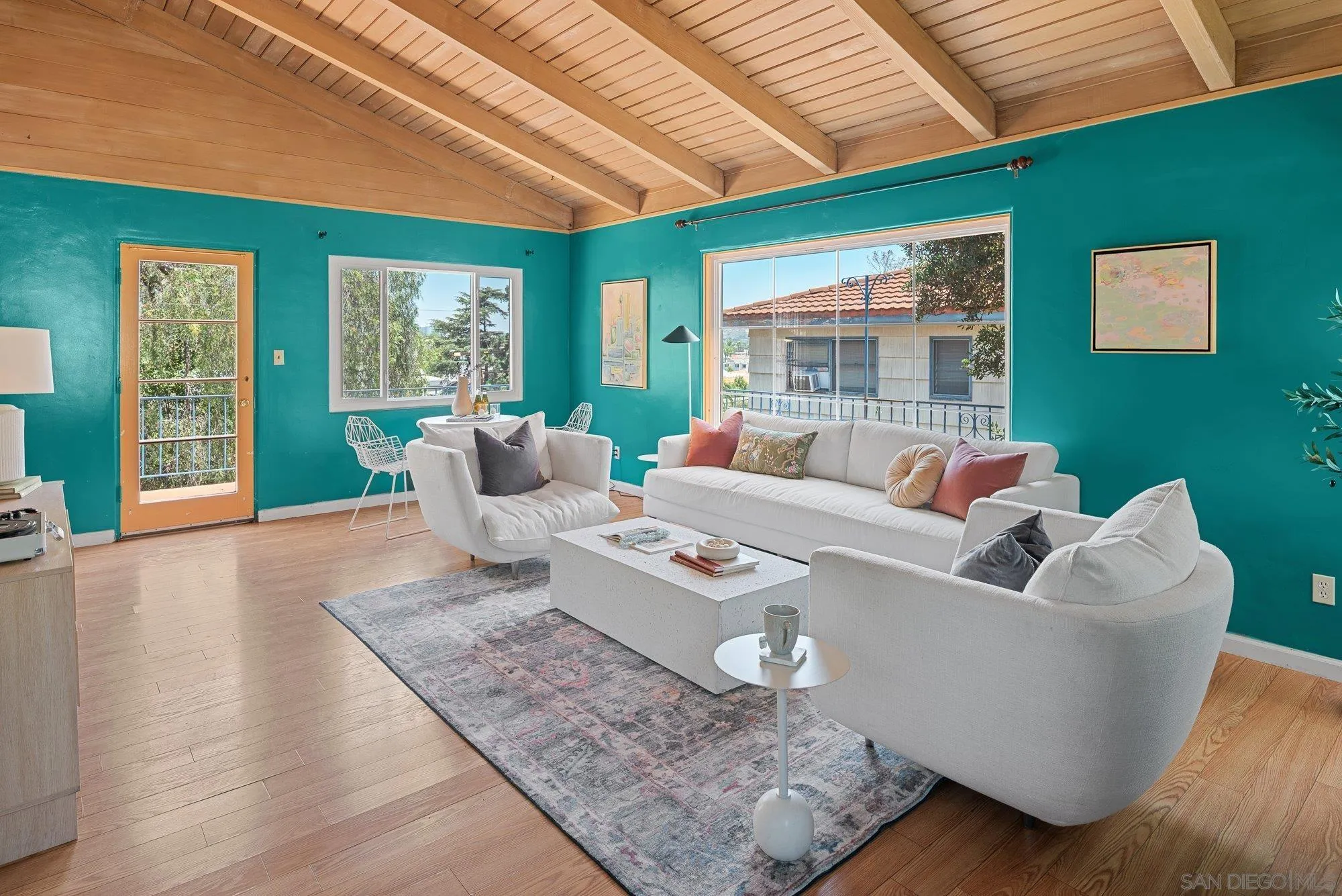 https://cdn.realtyfeed.com/cdn/127/260014929/90dbe31b1dcd9fd251cc4919a9764115.webp