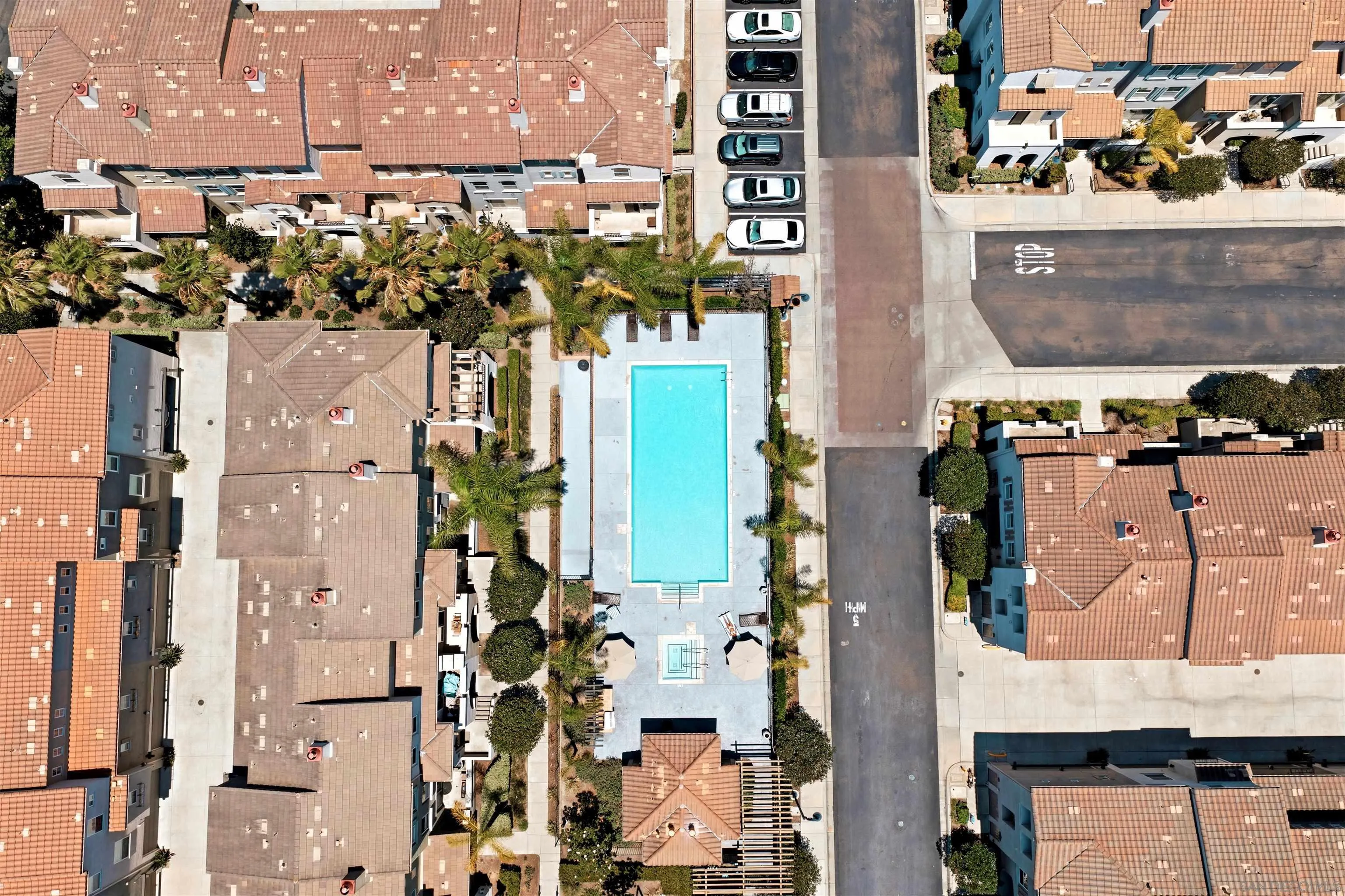 https://cdn.realtyfeed.com/cdn/127/260014934/981c1584992c38964673ffb9abd1e688.webp