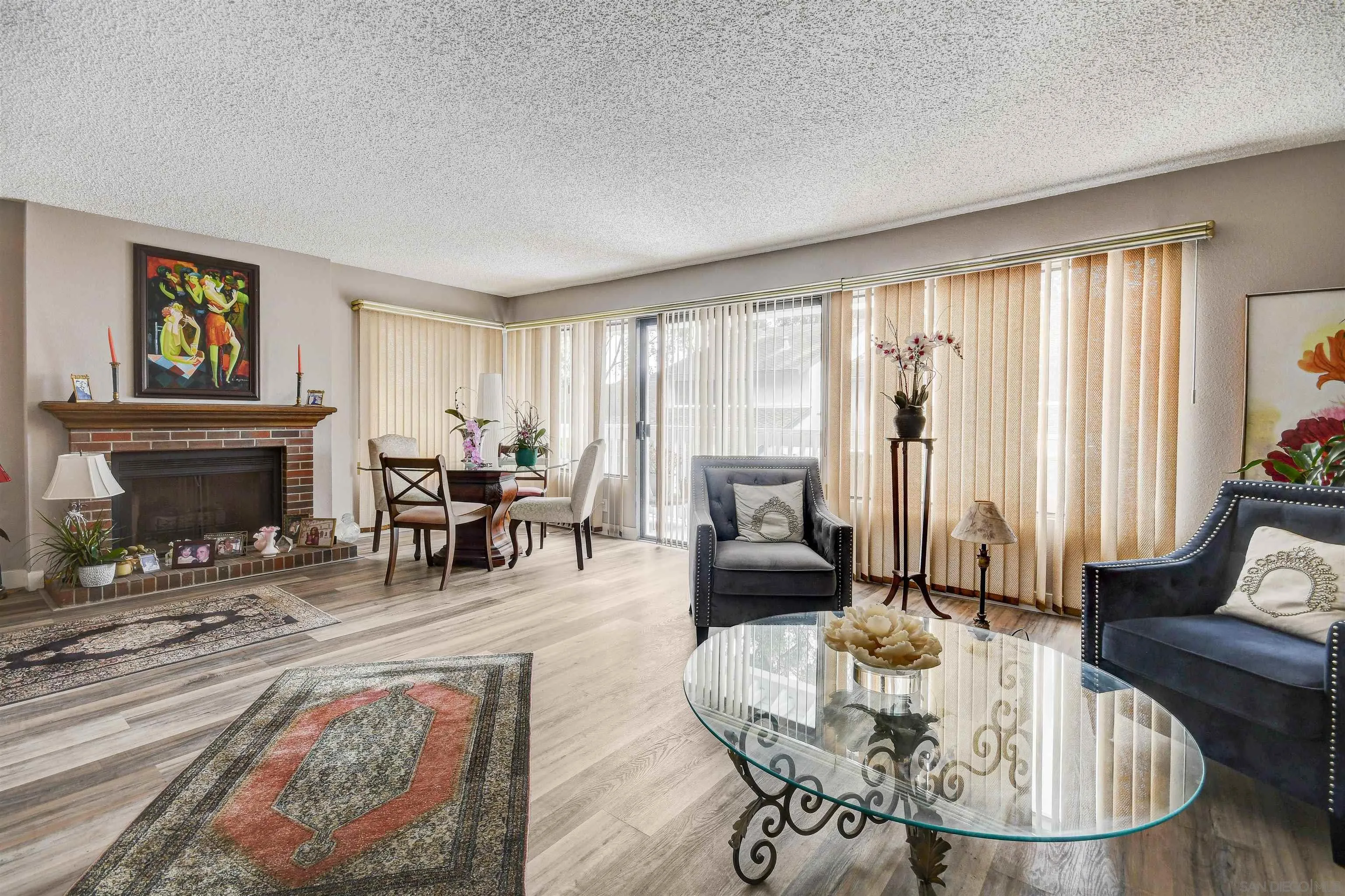 Photo #11: 260014941 Listing: Photo #11