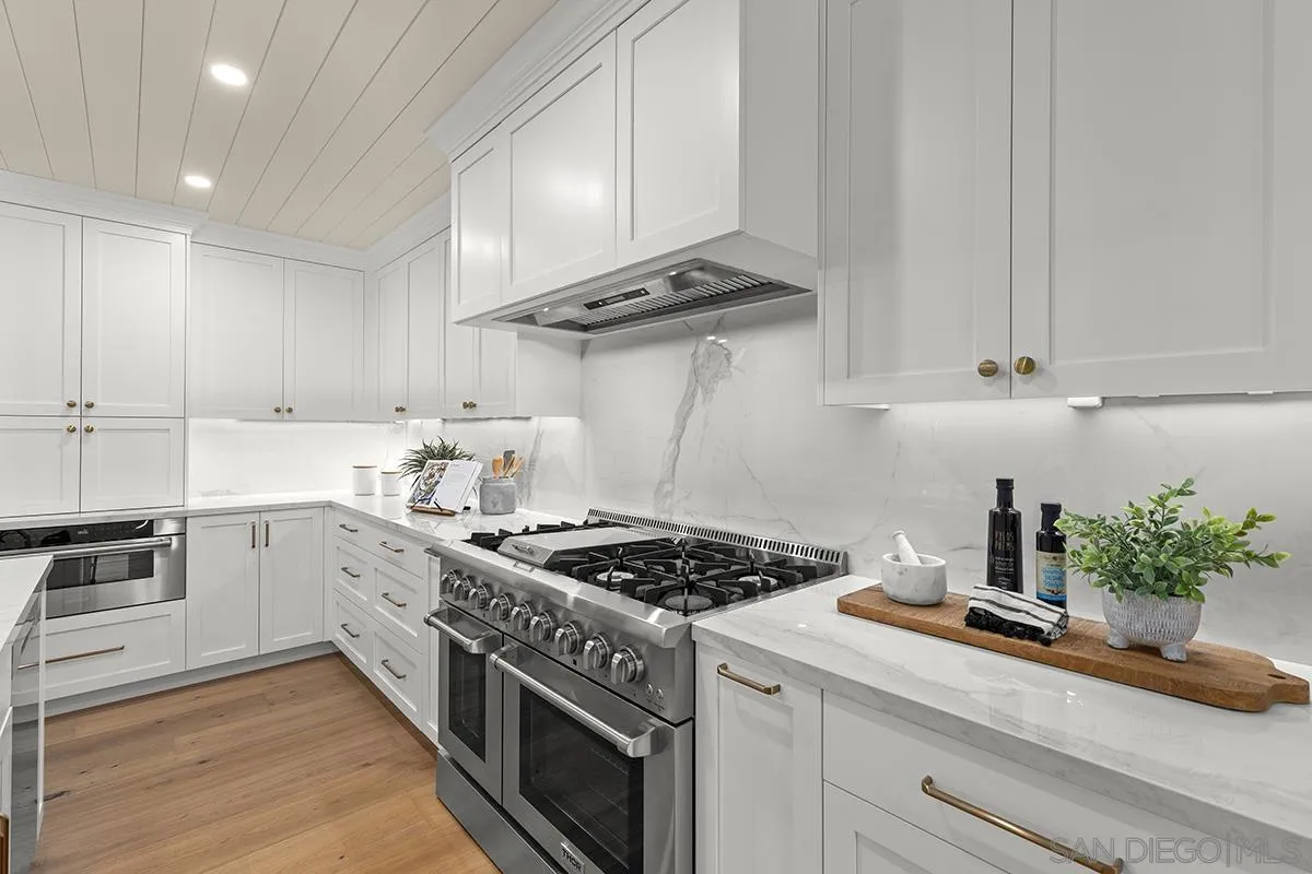 https://cdn.realtyfeed.com/cdn/127/260014945/beca5a16fffc5b93d73b85c7944451d7.webp
