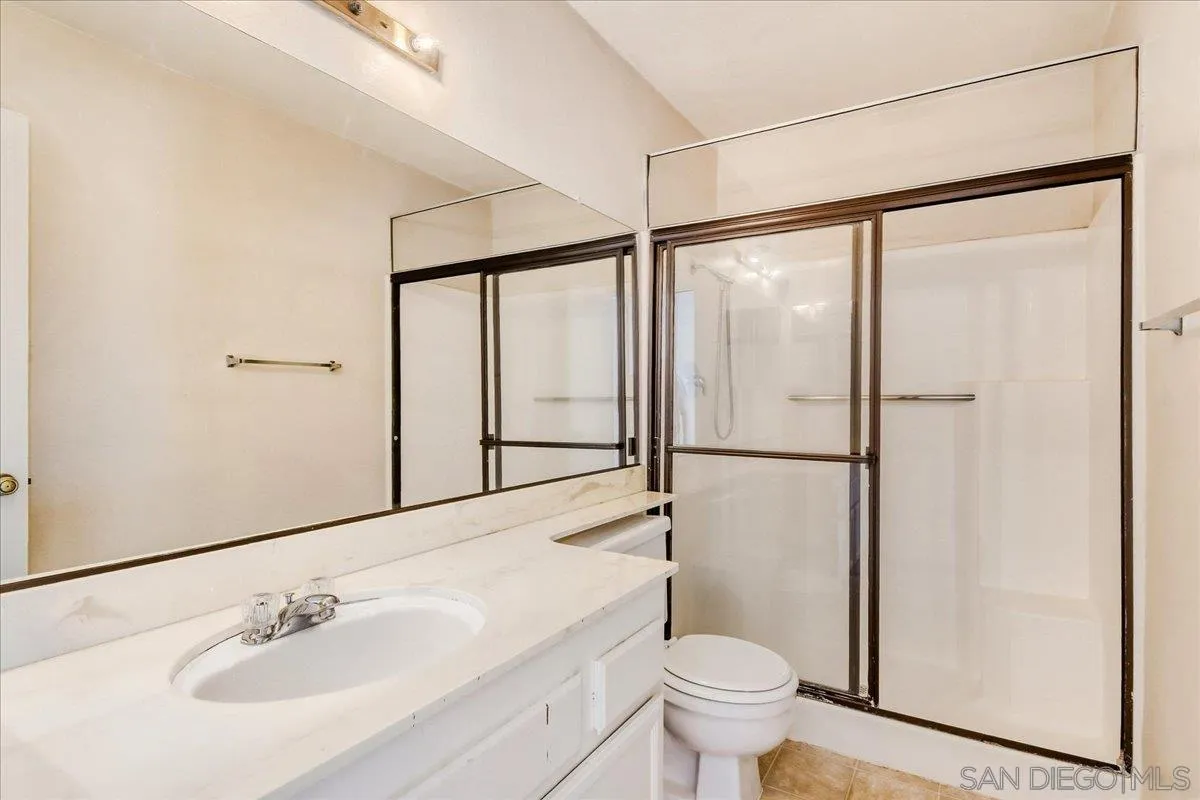 Photo #23: 260014947 Listing: Photo #23