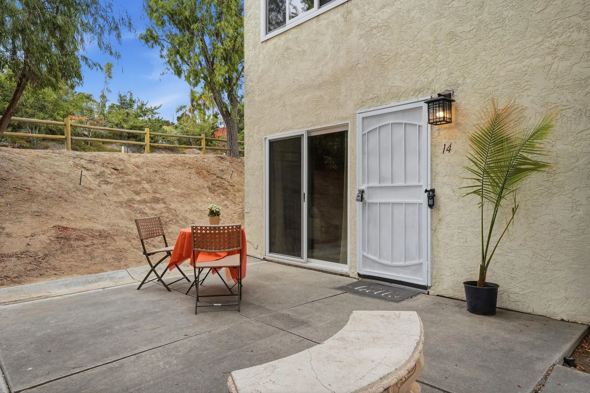https://cdn.realtyfeed.com/cdn/127/260014951/15ca8cb4c9149a35804d0913c1ccf749.webp