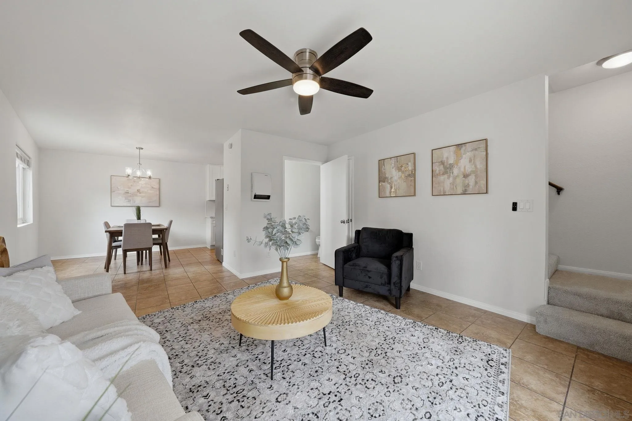 https://cdn.realtyfeed.com/cdn/127/260014951/233e2641a280ad06e69931d2d7f94466.webp