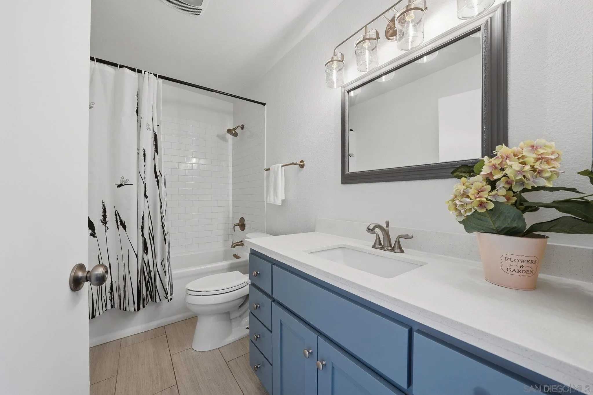 https://cdn.realtyfeed.com/cdn/127/260014951/bb0d1f73d4b3b56ae0d5c461cd85e8be.webp
