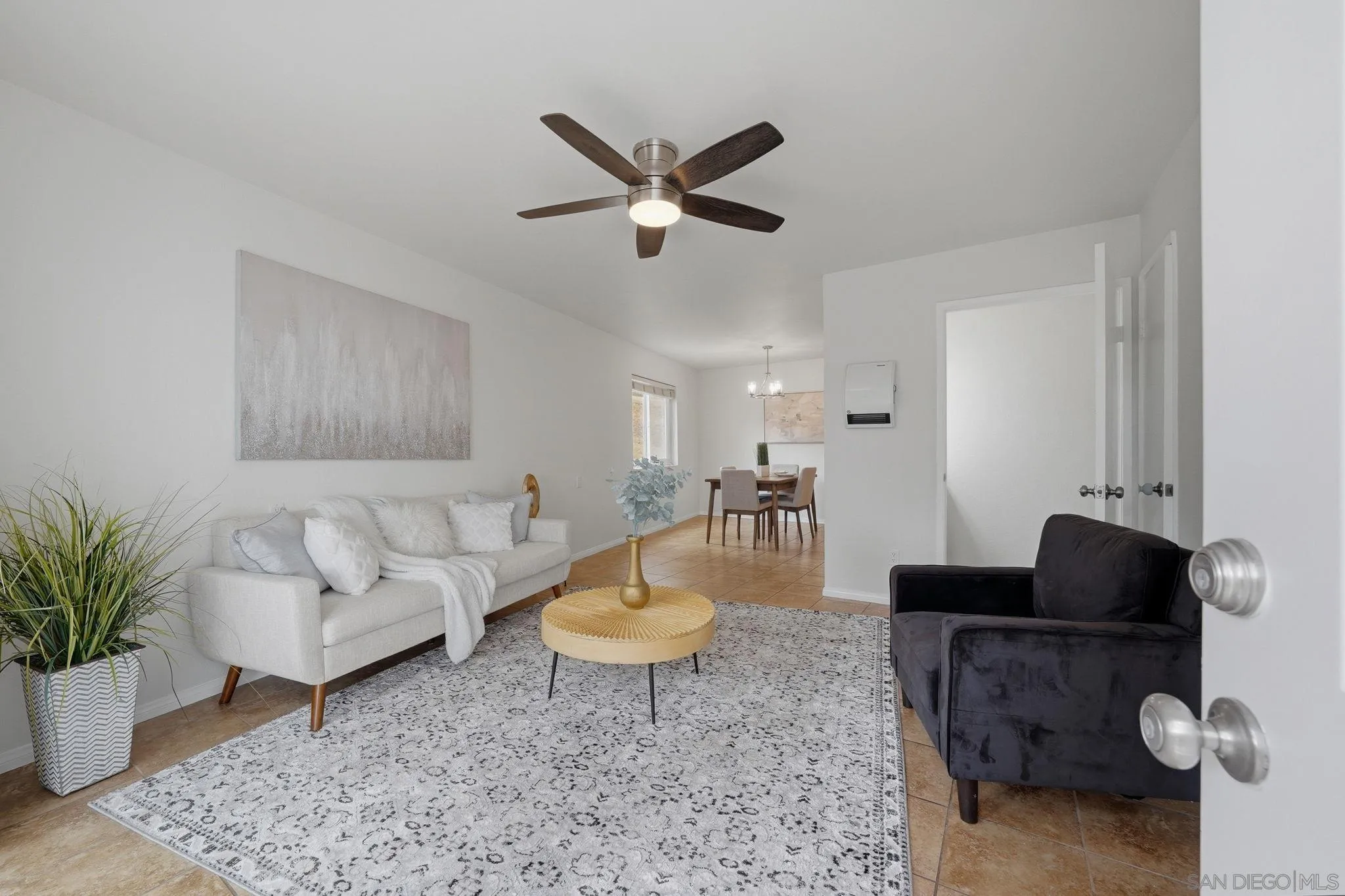 https://cdn.realtyfeed.com/cdn/127/260014951/f5a1988d2f36a006b1e0fda105422eb7.webp