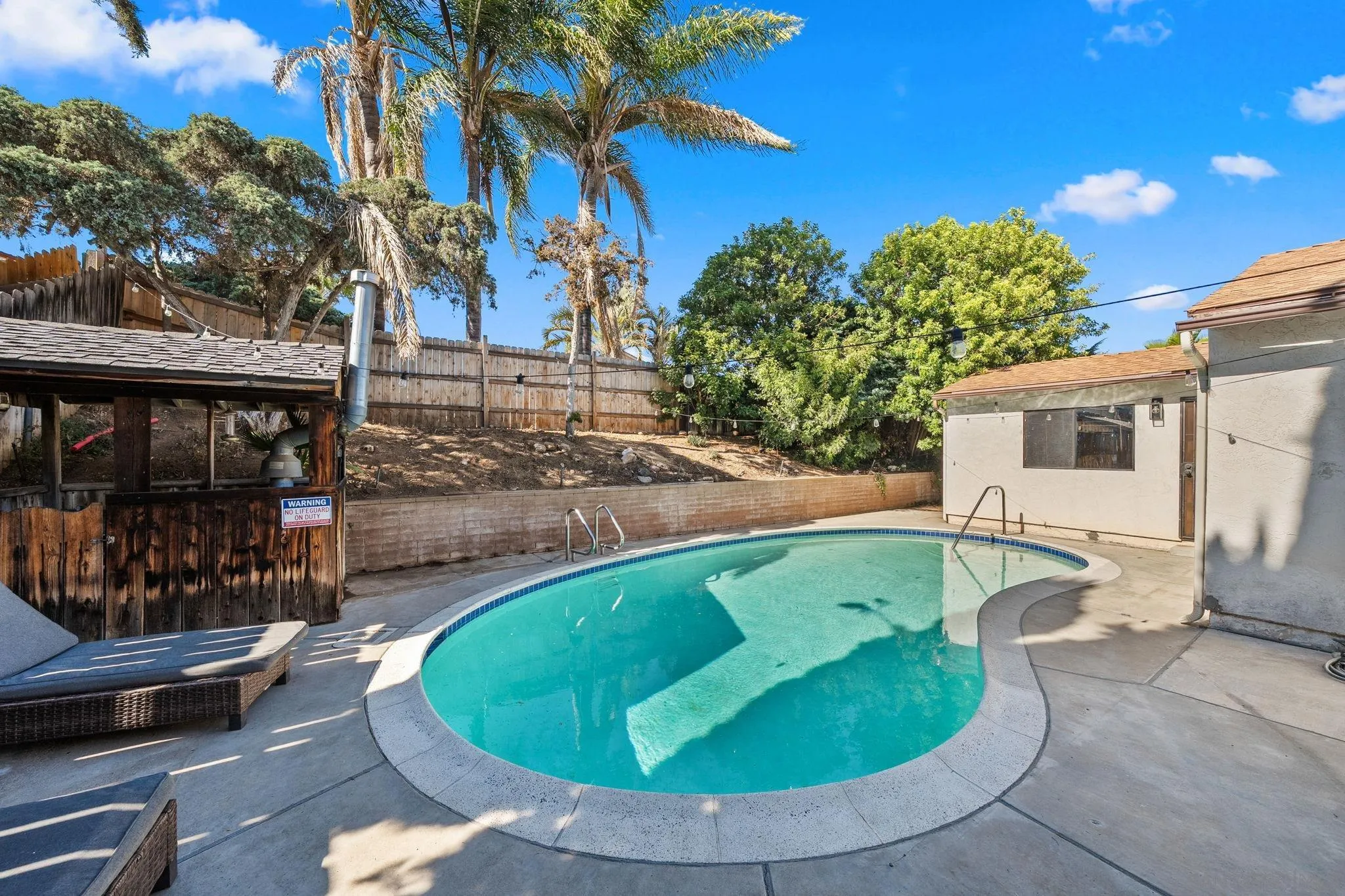 https://cdn.realtyfeed.com/cdn/127/260014953/4d044c548c82fc2e27f3a1f1a2e8b830.webp
