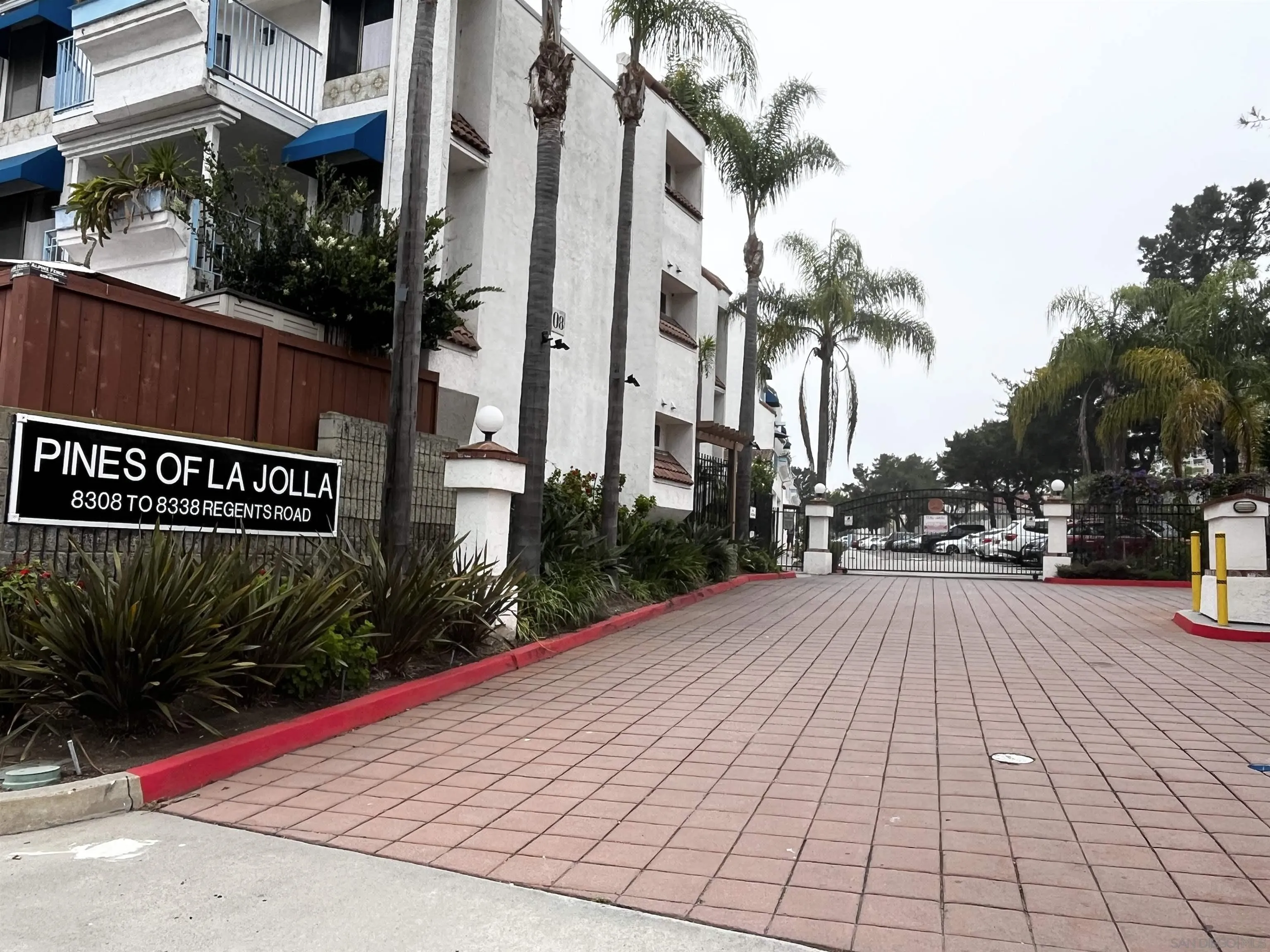 Photo #26: 260014956 Listing: Photo #26