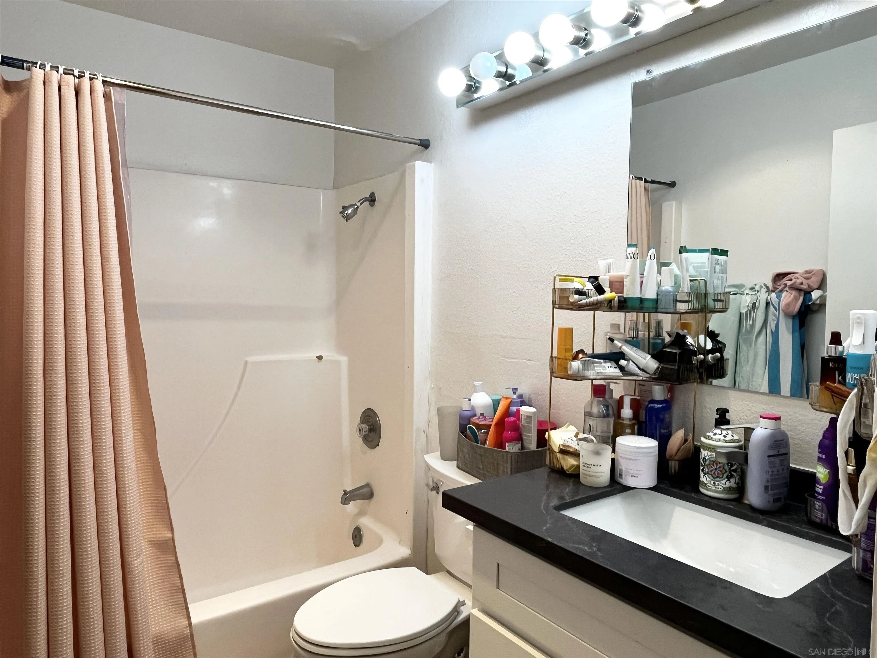Photo #17: 260014956 Listing: Photo #17