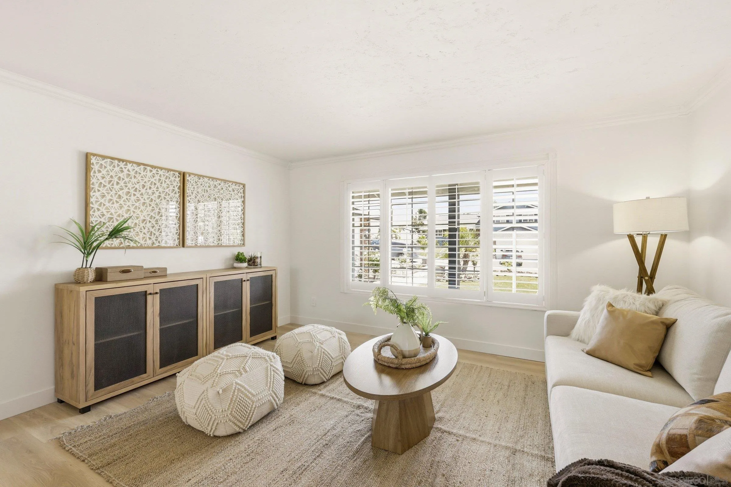 https://cdn.realtyfeed.com/cdn/127/260014957/335457a1a297a9ee0f76fe4d2d40c83b.webp