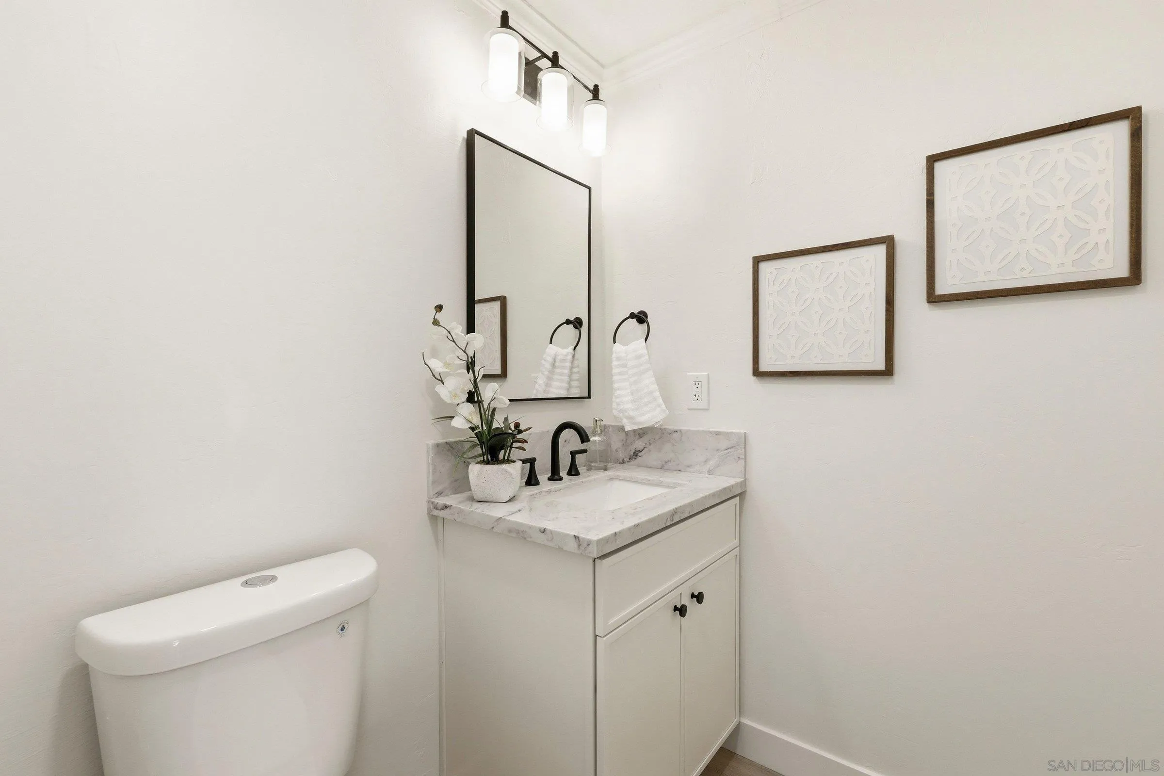 https://cdn.realtyfeed.com/cdn/127/260014957/506fccf9eb64e0962932643288f89758.webp