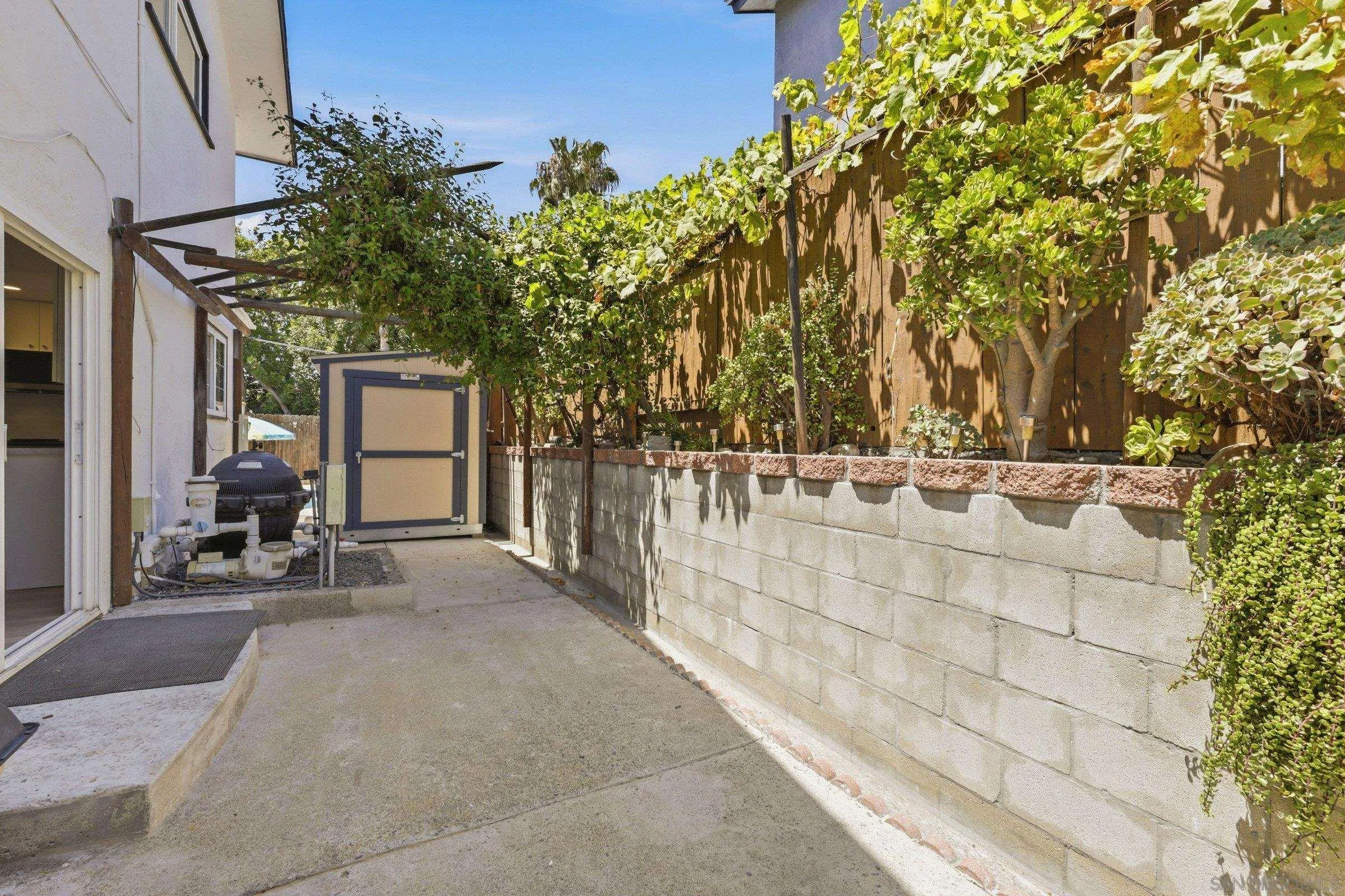 https://cdn.realtyfeed.com/cdn/127/260014957/64c3f92dad428f738e4b525c7ee7e6ad.webp