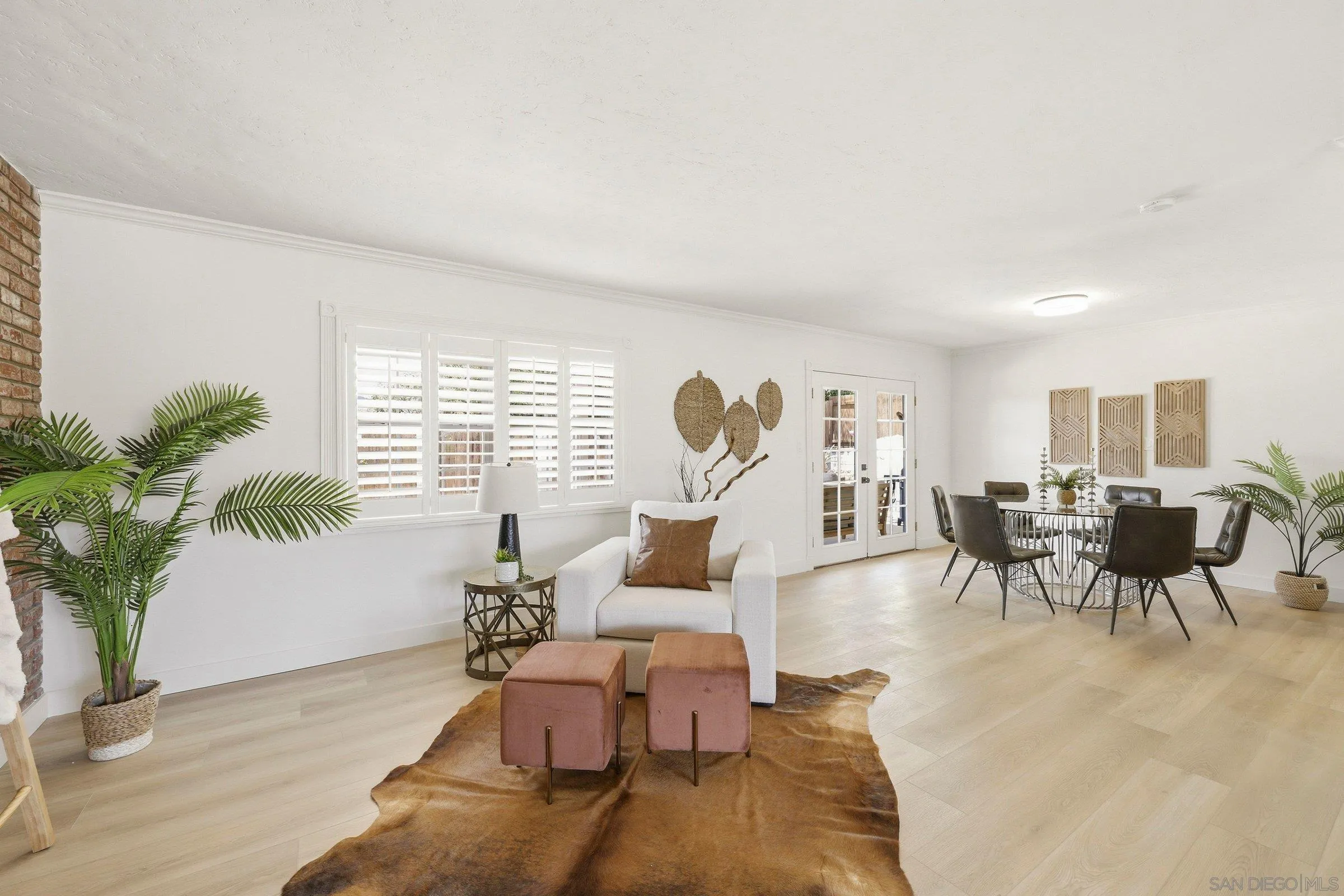 https://cdn.realtyfeed.com/cdn/127/260014957/a90f2f53472c2bb1f3302b738de6be41.webp