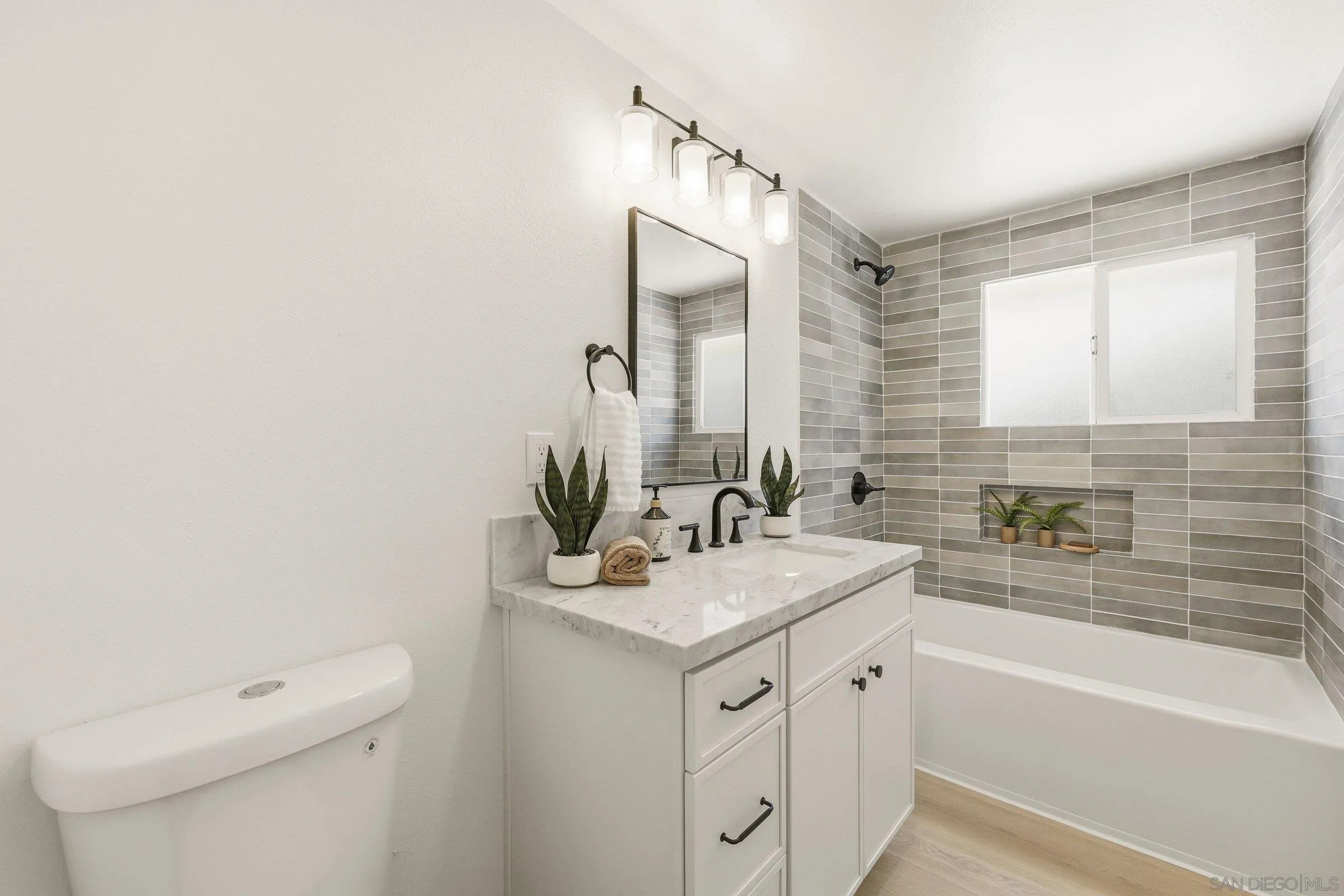 https://cdn.realtyfeed.com/cdn/127/260014957/f0b53713cc76dde99dba0fd5dc9cf5a7.webp
