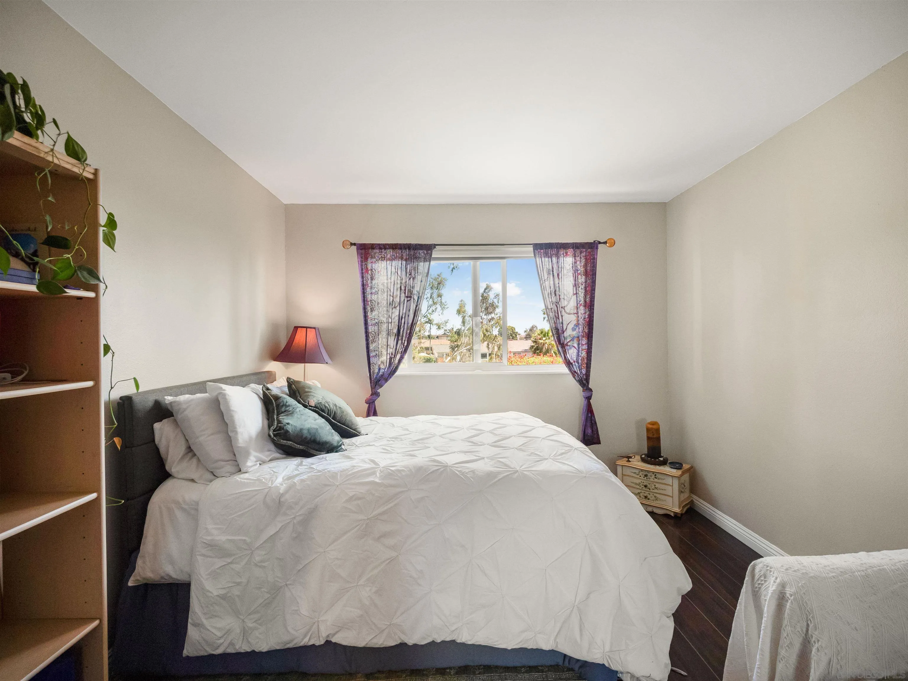 https://cdn.realtyfeed.com/cdn/127/260014959/7a074d6fa59b5777417980731f4b587b.webp