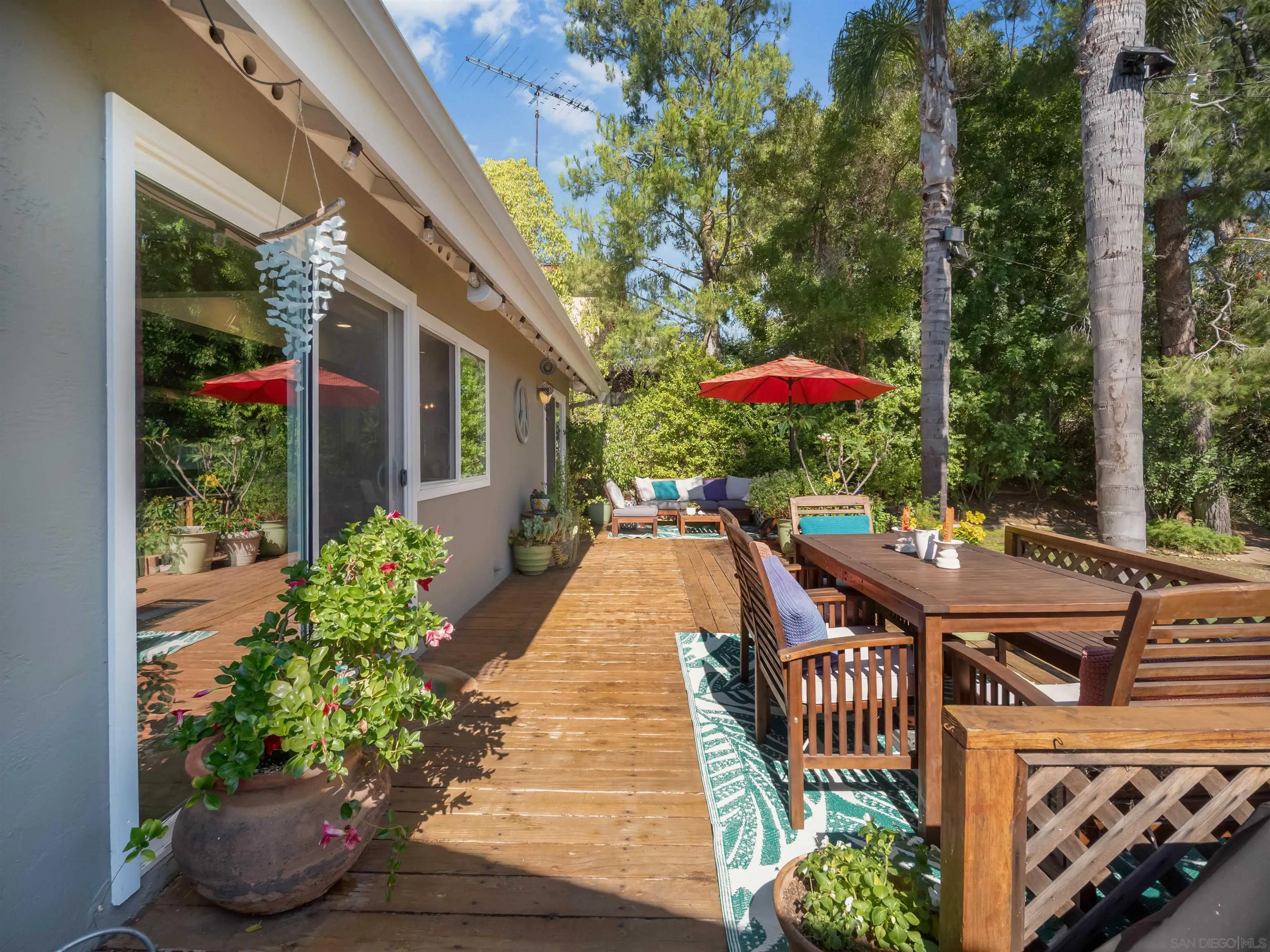 https://cdn.realtyfeed.com/cdn/127/260014959/91b9ad13b6699918526f91c640befde6.webp