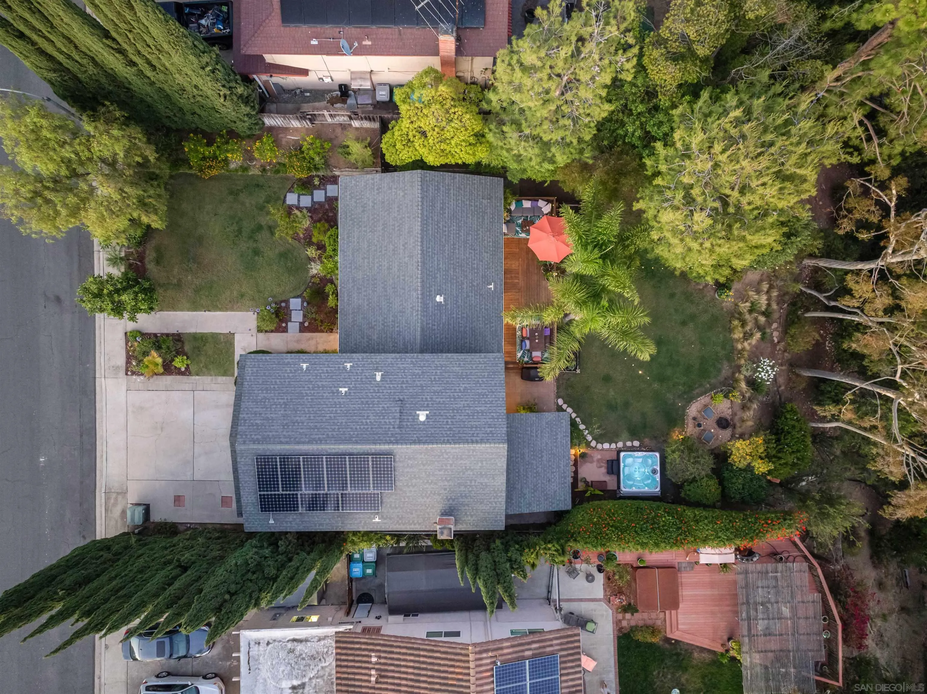 https://cdn.realtyfeed.com/cdn/127/260014959/99d9ee8fd150c1766e4bebf61580c22d.webp
