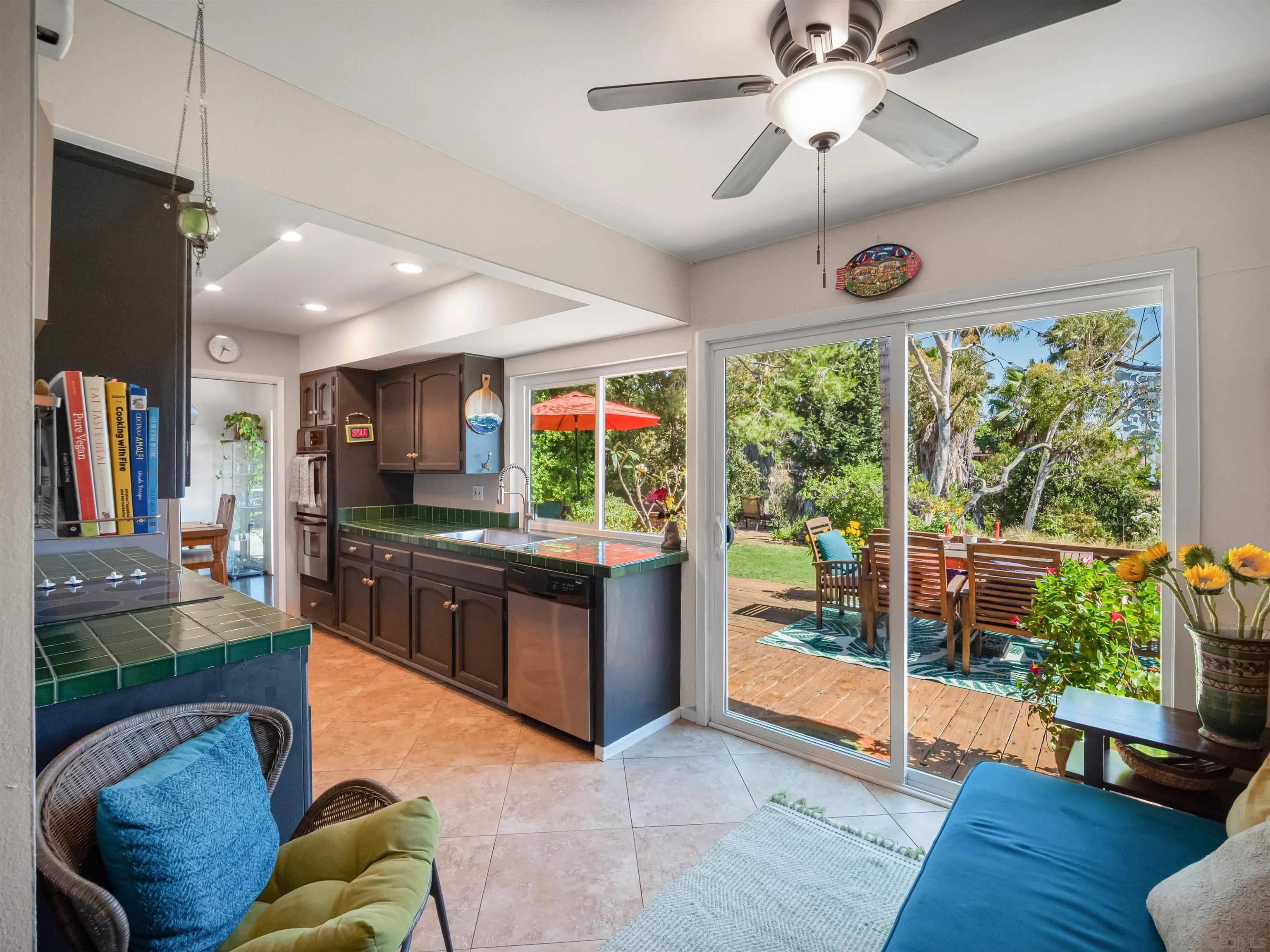 https://cdn.realtyfeed.com/cdn/127/260014959/dea7f1f2fc5e44f1417eee3407a16864.webp