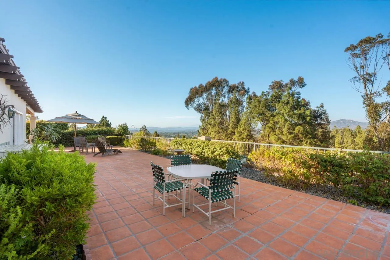 https://cdn.realtyfeed.com/cdn/127/260014961/37e8c53ce1a057b672c95828604e2c66.webp