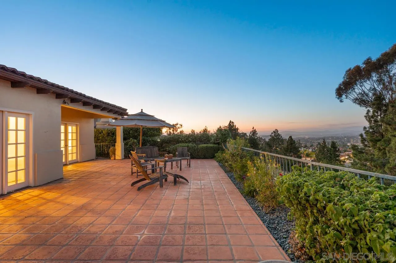 https://cdn.realtyfeed.com/cdn/127/260014961/4ce1136ccba616db72c874beca0927c5.webp
