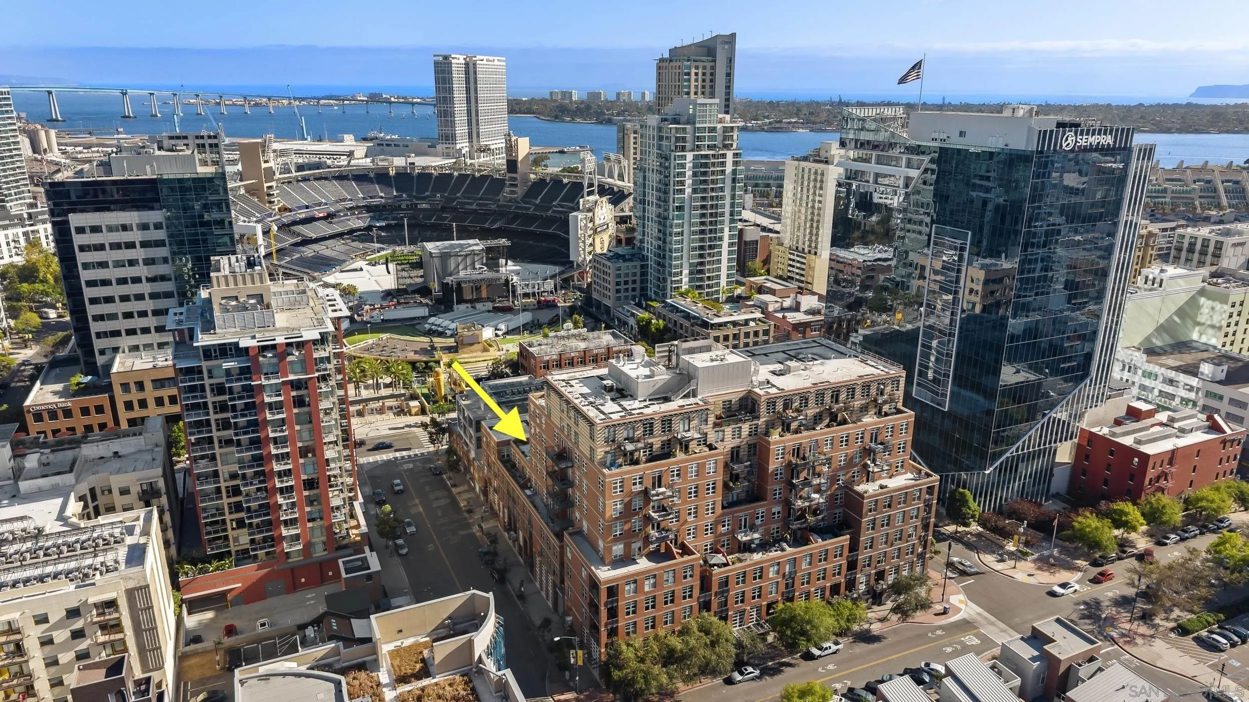 https://cdn.realtyfeed.com/cdn/127/260014962/0dba8b67610d2cad6e8113e7b9e3fceb.webp