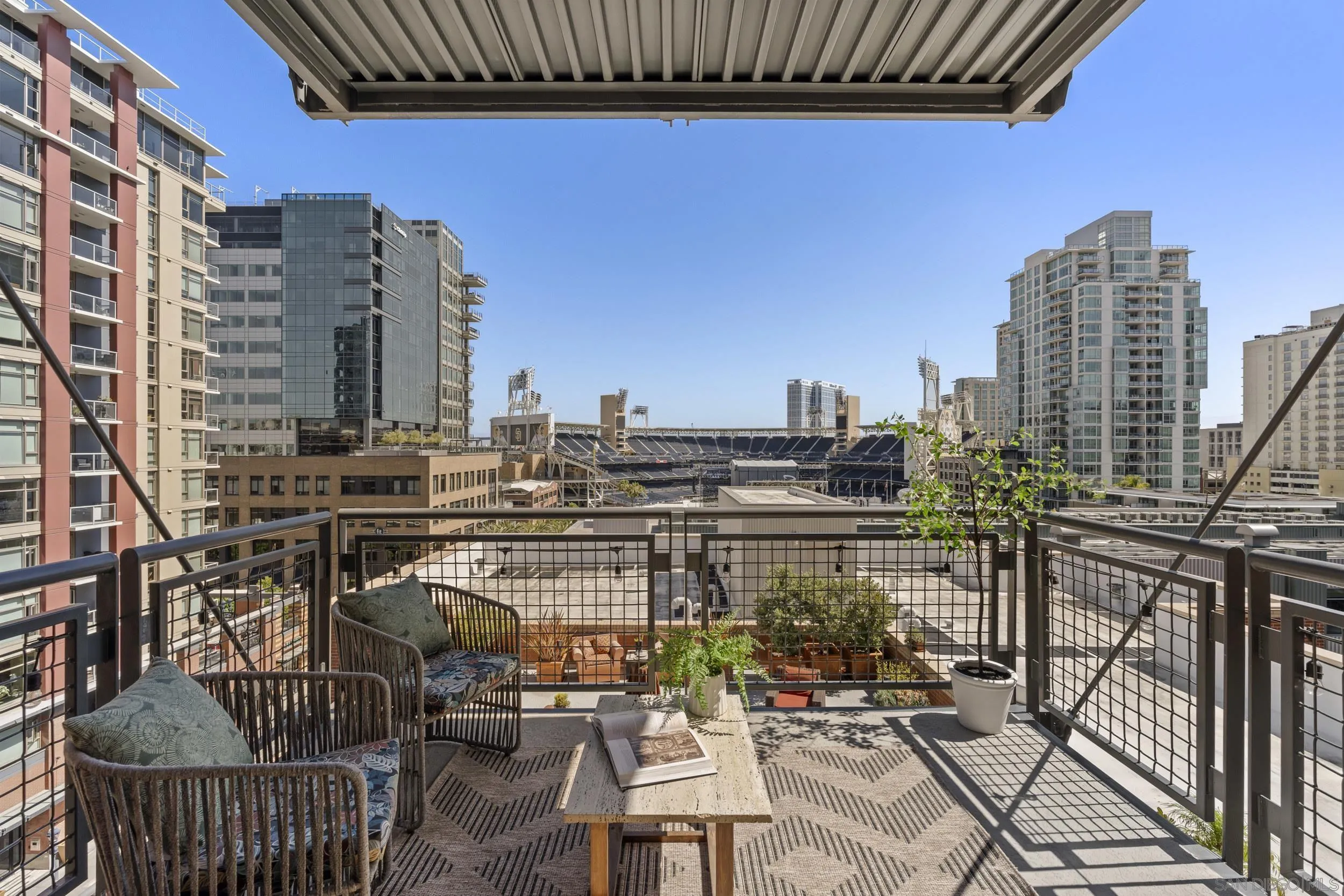 https://cdn.realtyfeed.com/cdn/127/260014962/3a729043c640fe04e4c3adae0cd26cc2.webp