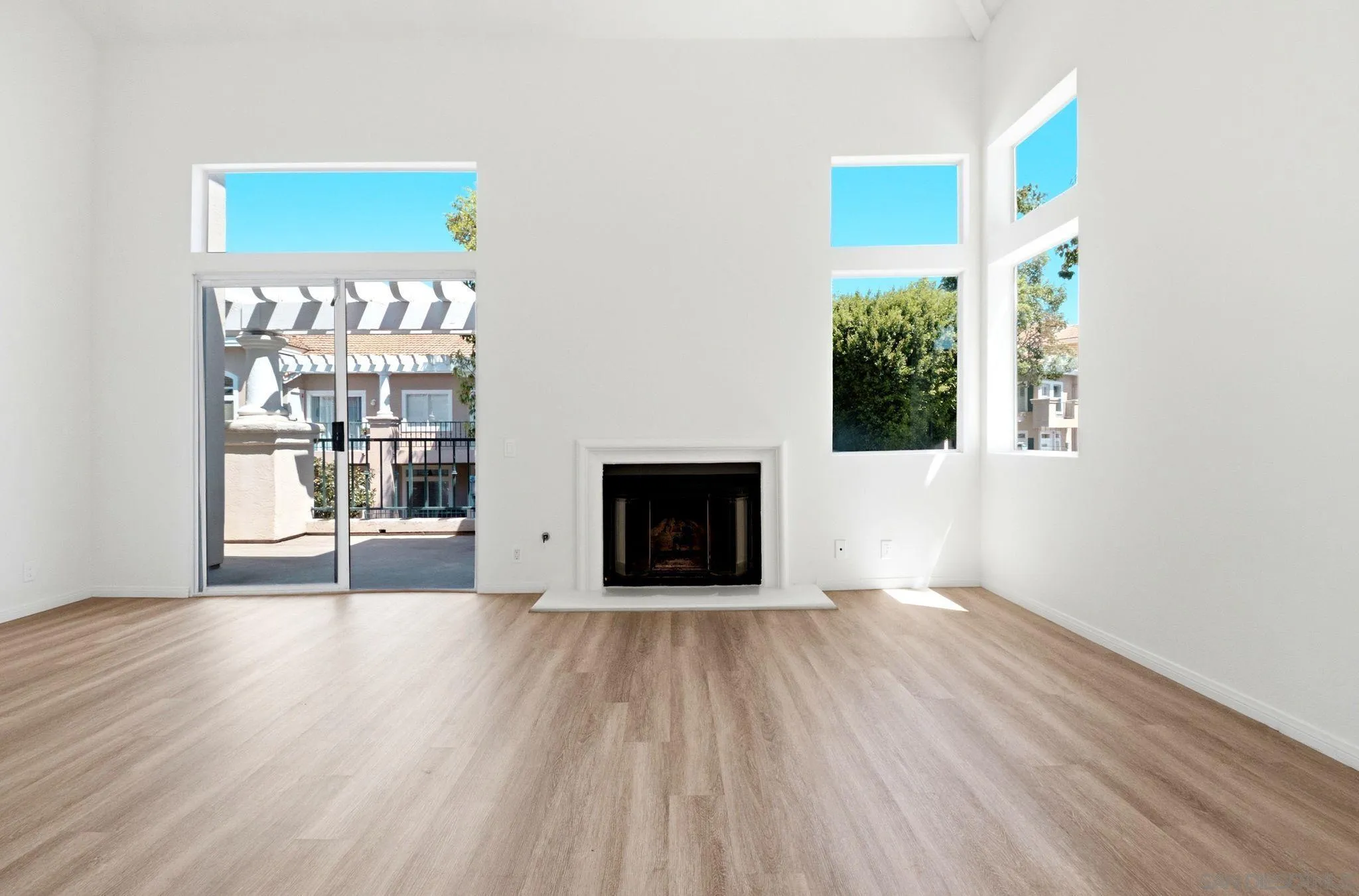 Photo #7: 260014965 Listing: Photo #7
