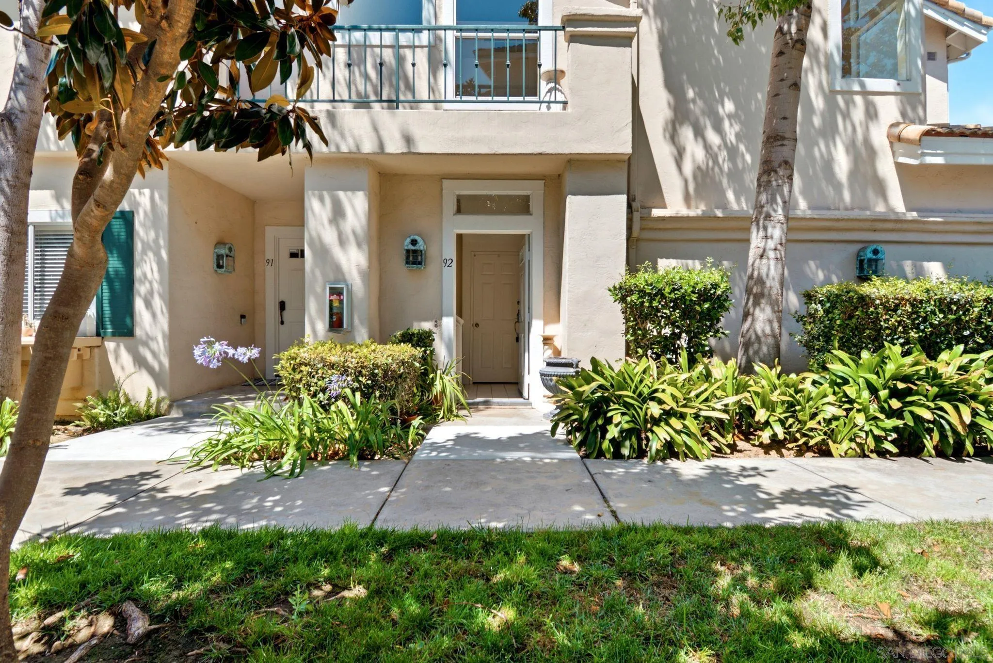 Photo #3: 260014965 Listing: Photo #3